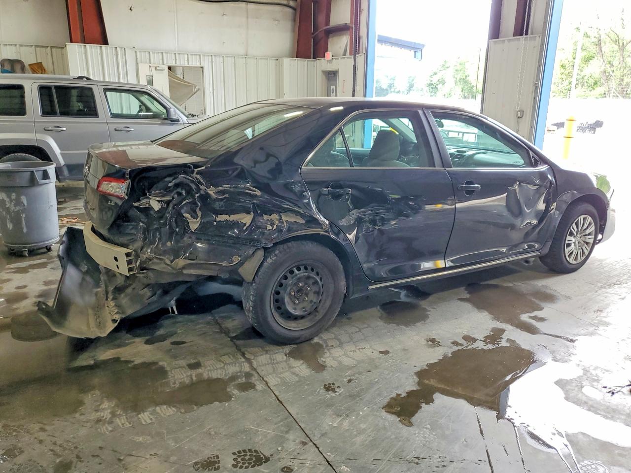 2013 Toyota Camry Le Black vin: 4T1BF1FK0DU226779