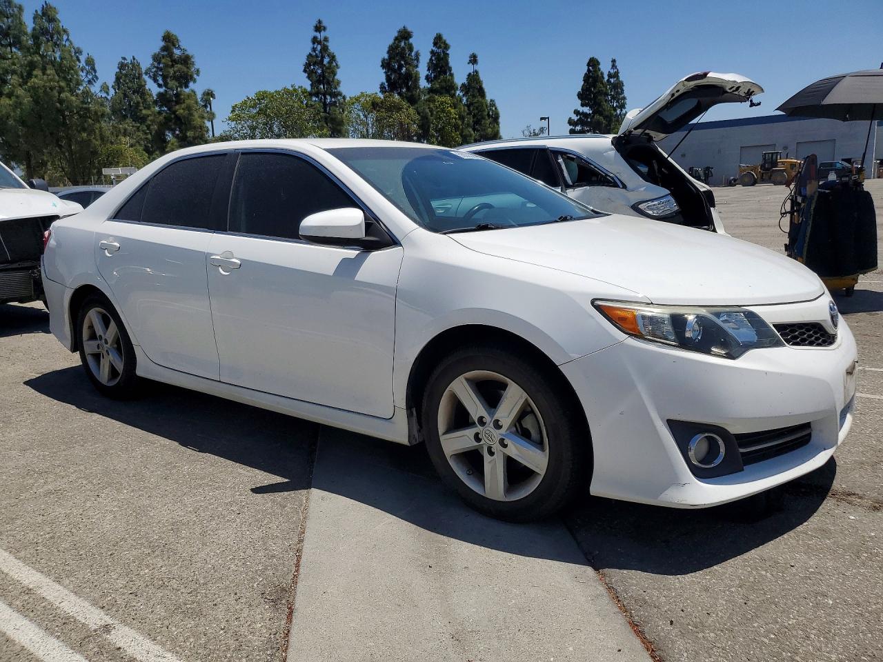 2013 Toyota Camry Se White vin: 4T1BF1FK0DU239094