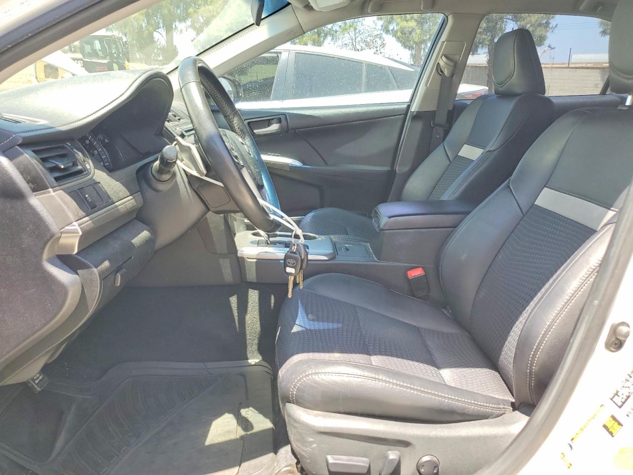 2013 Toyota Camry Se White vin: 4T1BF1FK0DU239094
