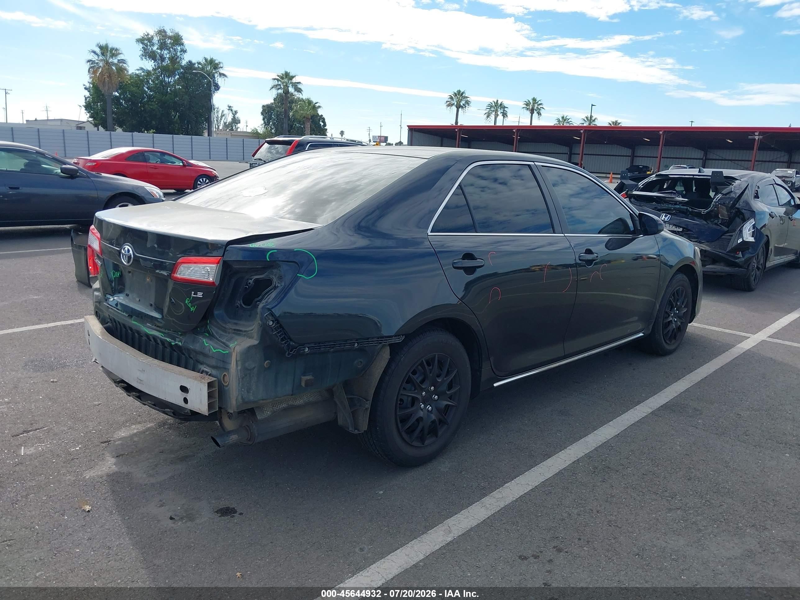2013 Toyota Camry Le Dark Blue vin: 4T1BF1FK0DU262486