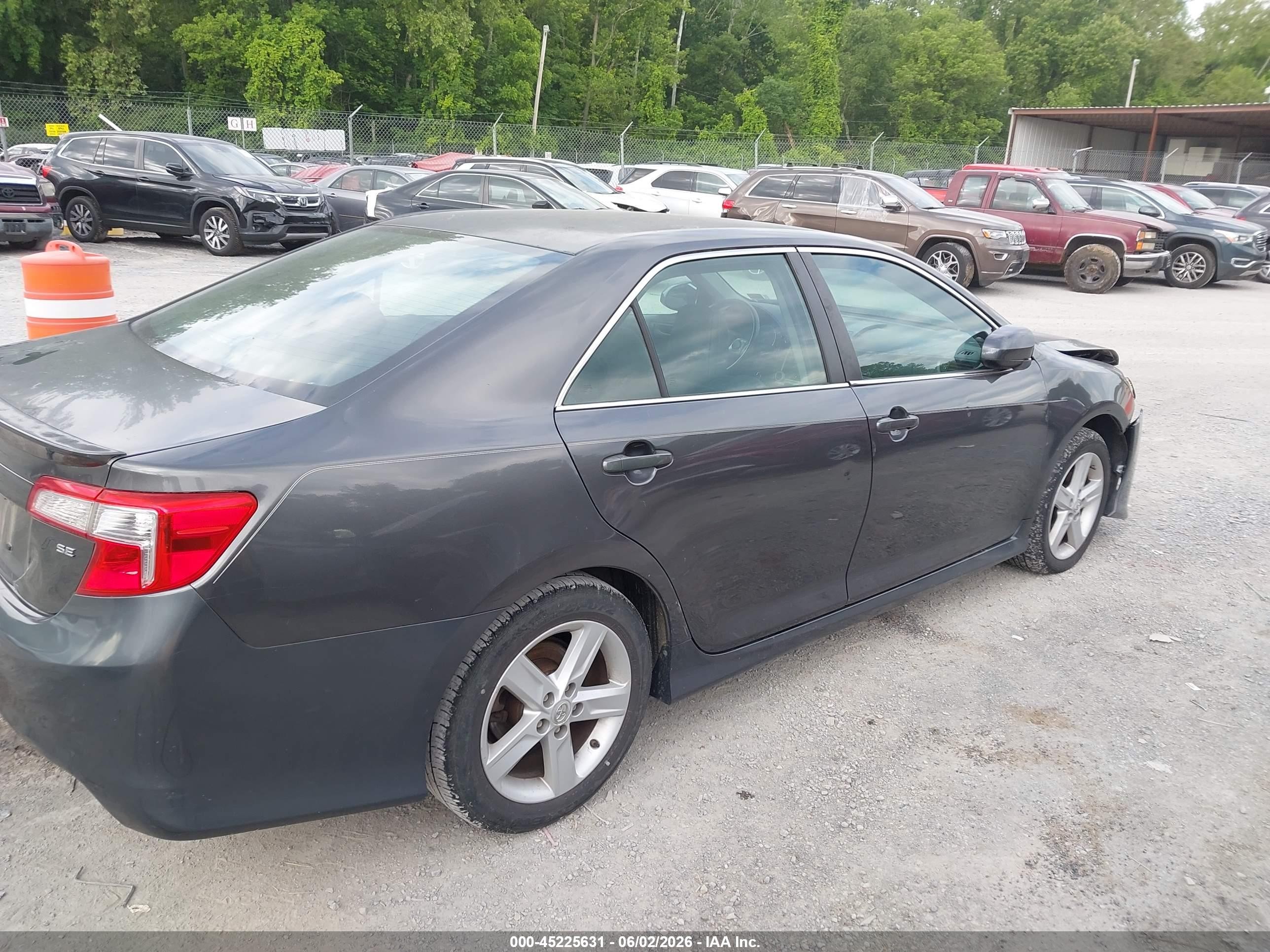 2013 Toyota Camry Se Gray vin: 4T1BF1FK0DU272810