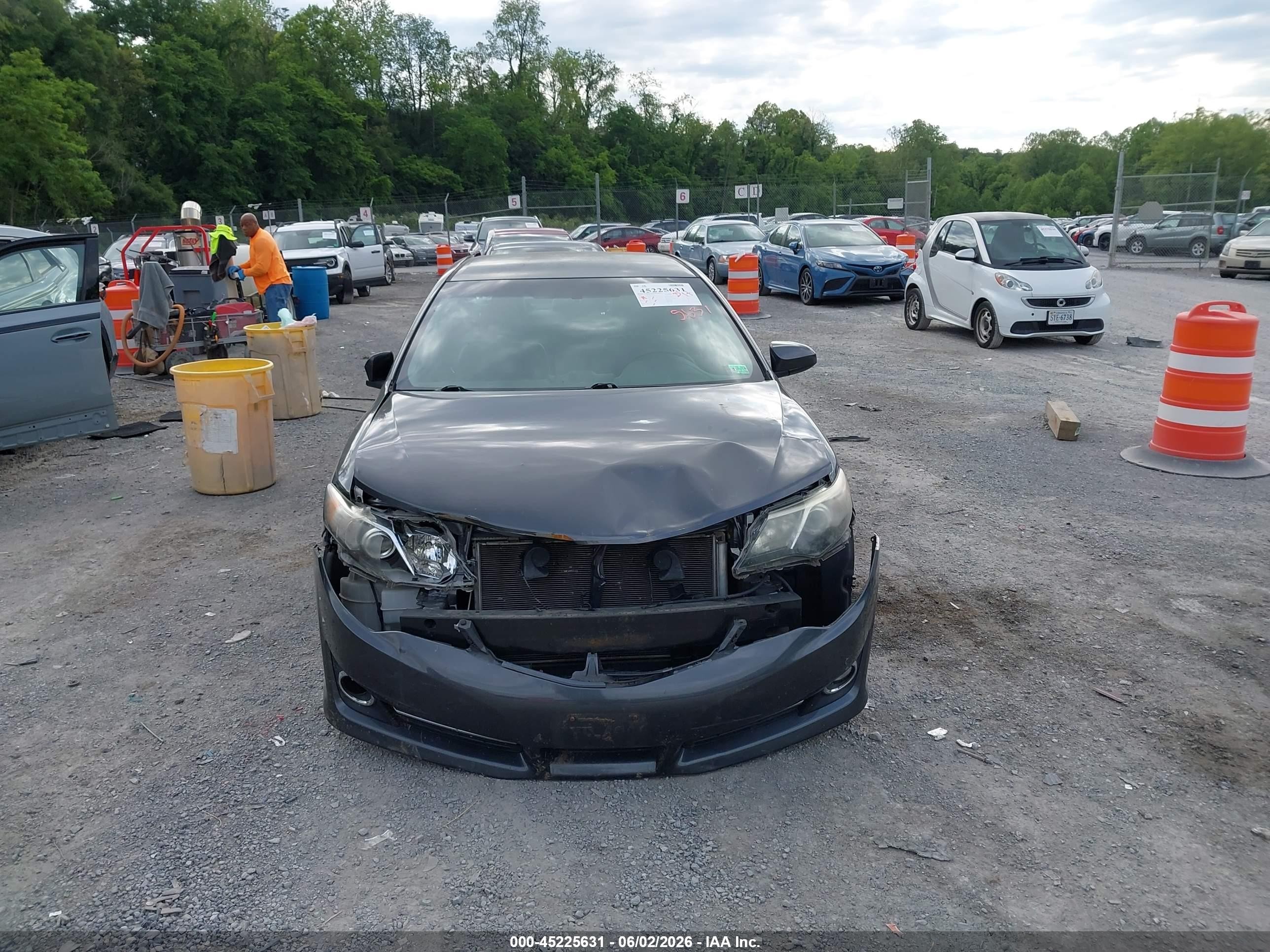 2013 Toyota Camry Se Gray vin: 4T1BF1FK0DU272810