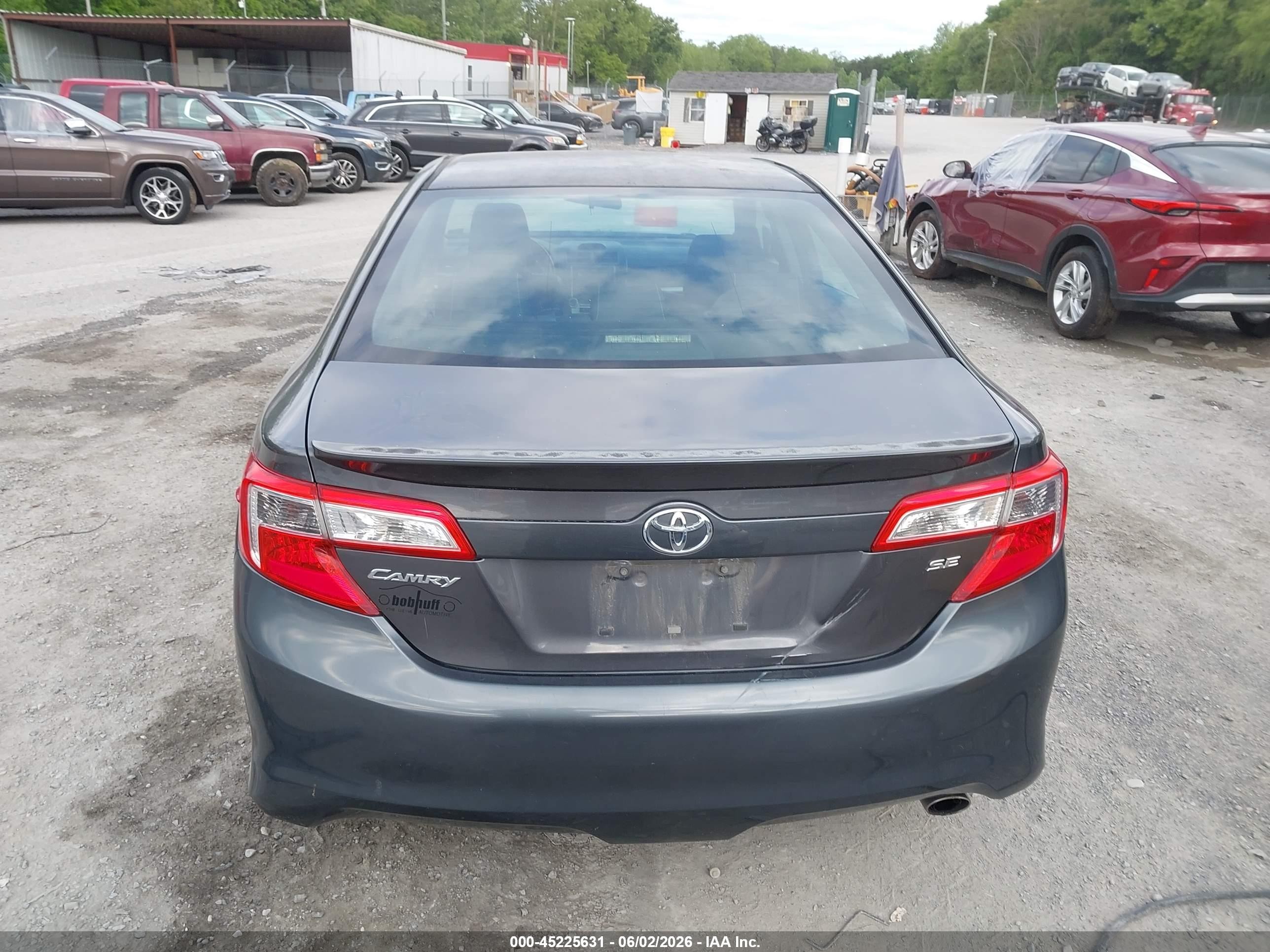 2013 Toyota Camry Se Gray vin: 4T1BF1FK0DU272810