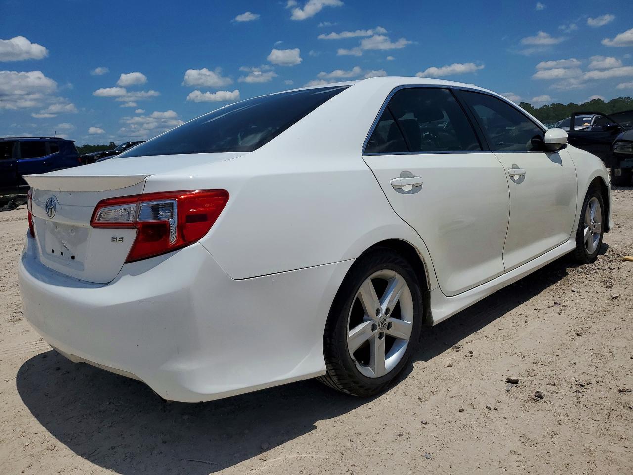 2013 Toyota Camry Se White vin: 4T1BF1FK0DU298727