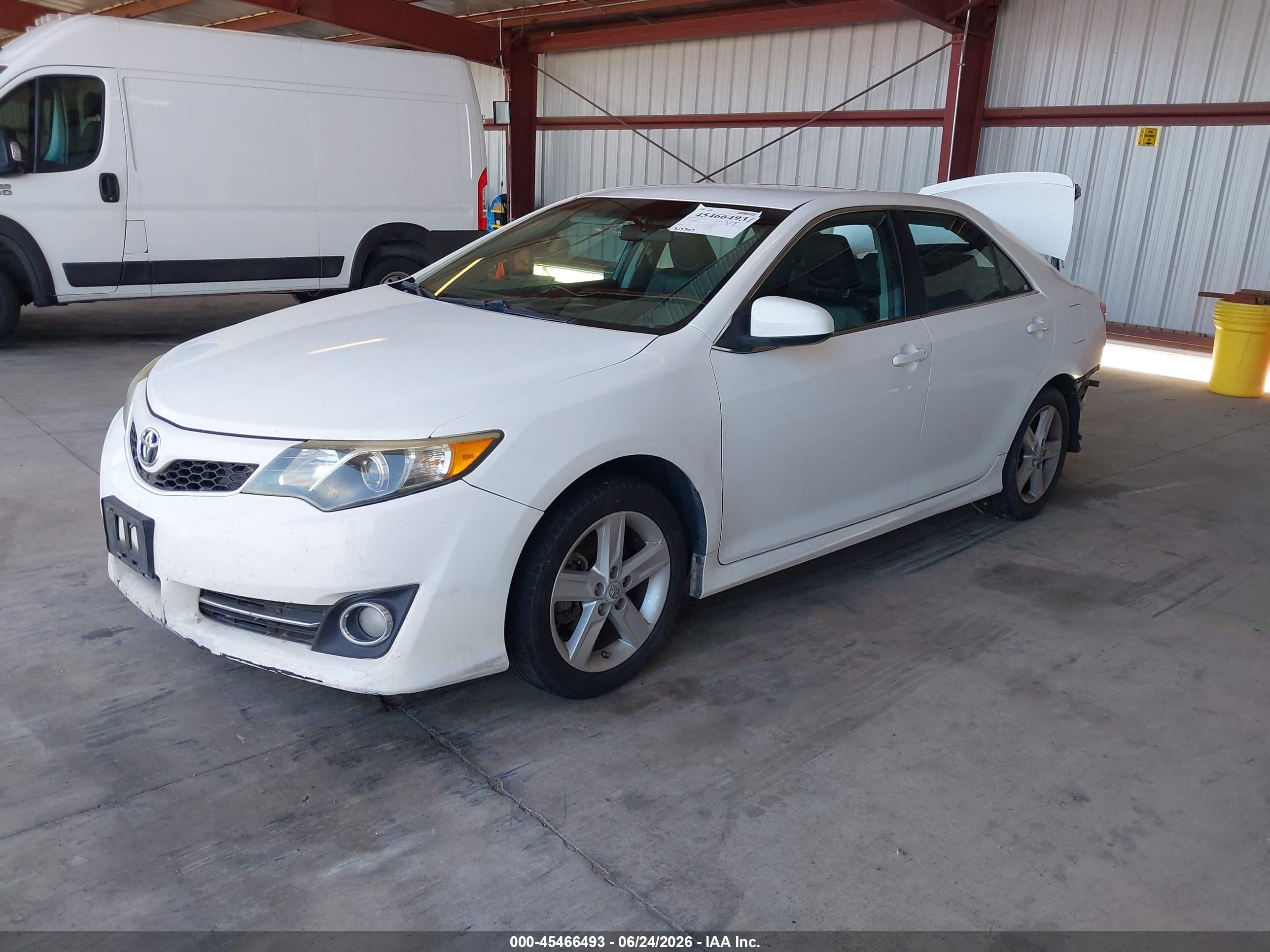 2013 Toyota Camry Se White vin: 4T1BF1FK0DU638300