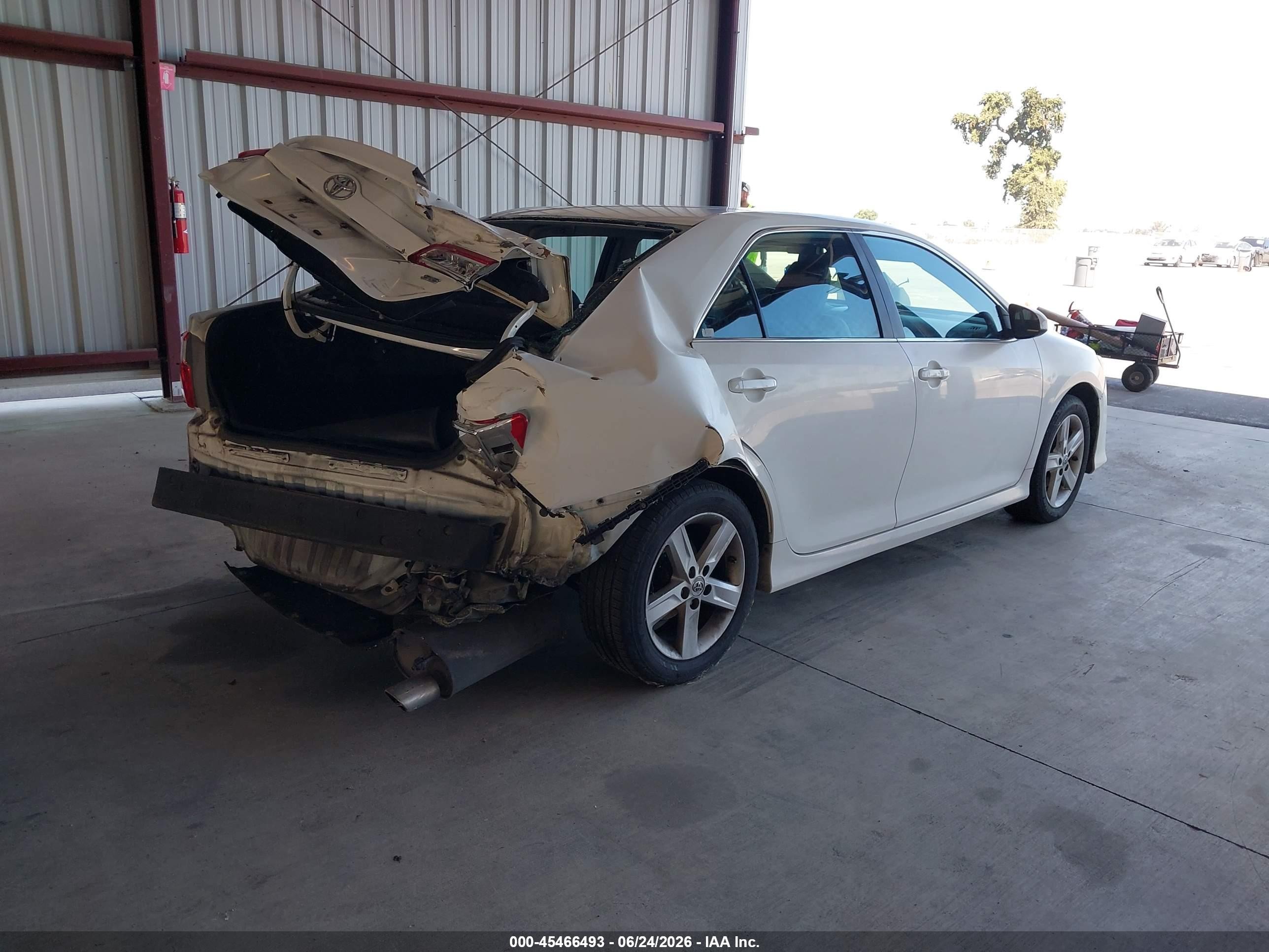 2013 Toyota Camry Se White vin: 4T1BF1FK0DU638300