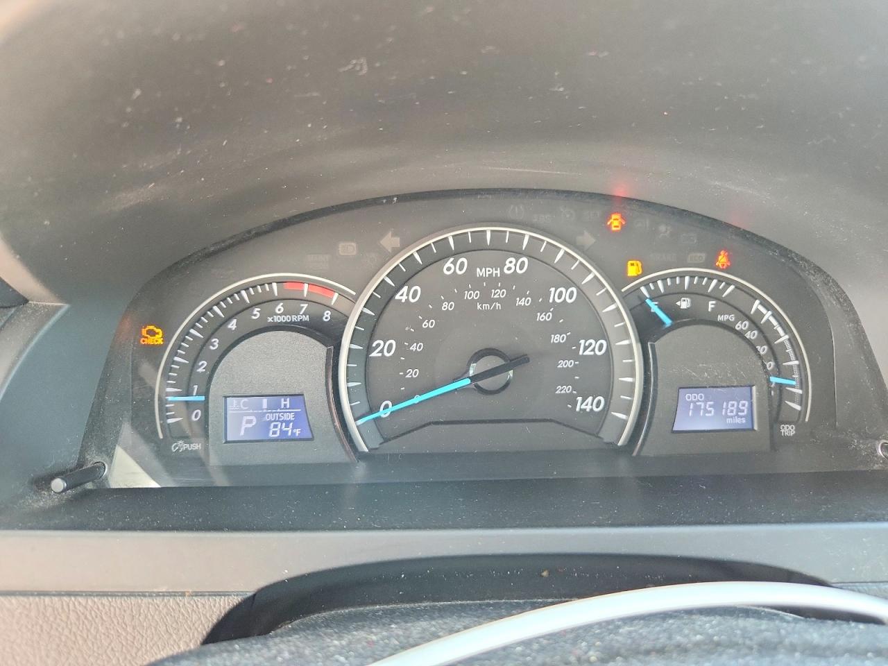 2013 Toyota Camry Le Gray vin: 4T1BF1FK0DU647403