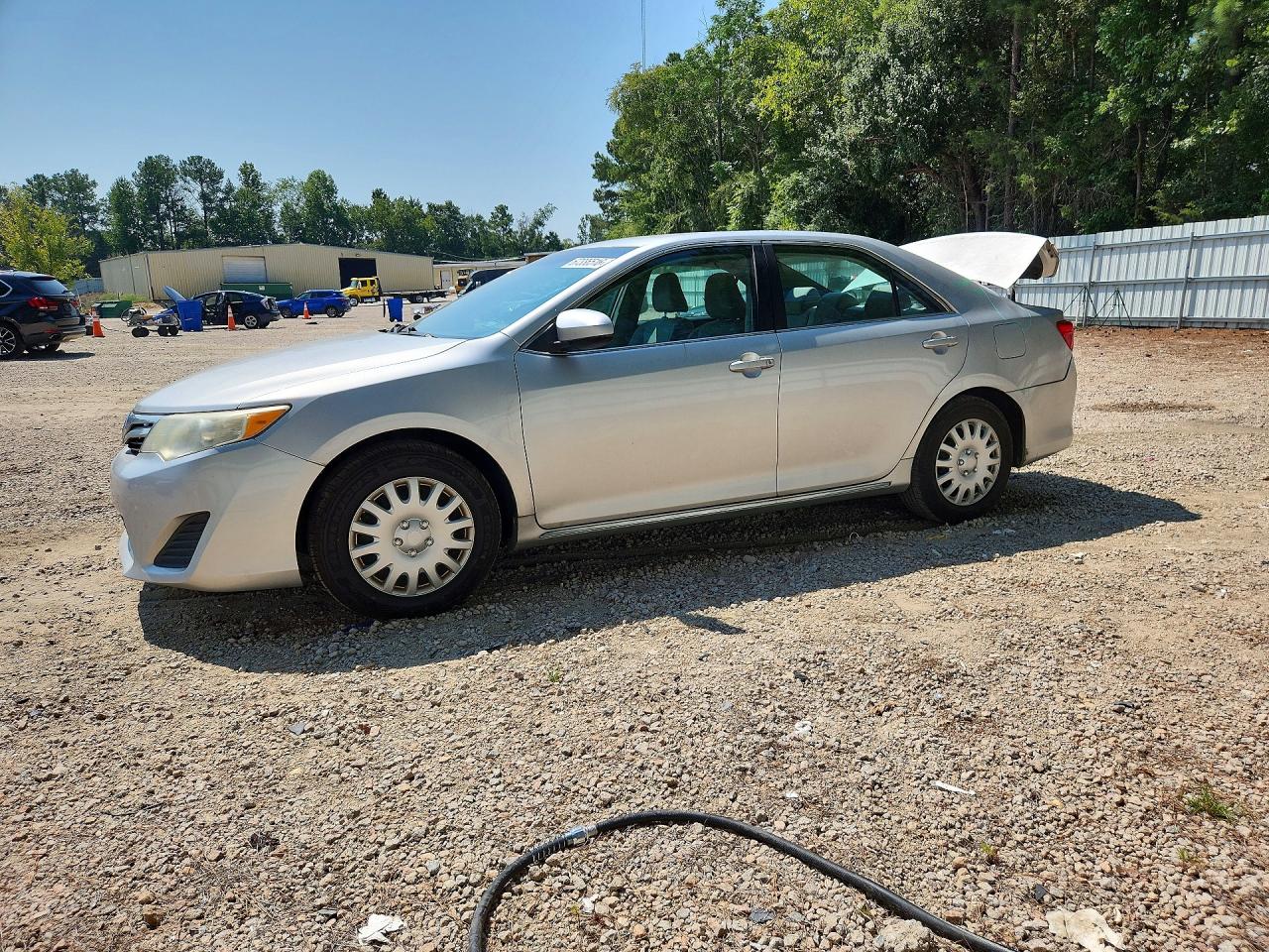 2013 Toyota Camry Le Gray vin: 4T1BF1FK0DU647403