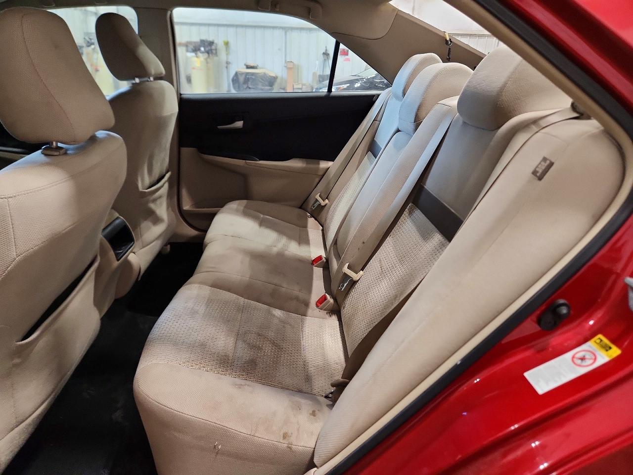 2013 Toyota Camry Le Red vin: 4T1BF1FK0DU668624