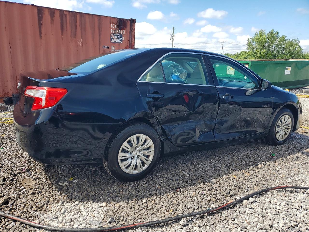 2013 Toyota Camry L Черный vin: 4T1BF1FK0DU704537
