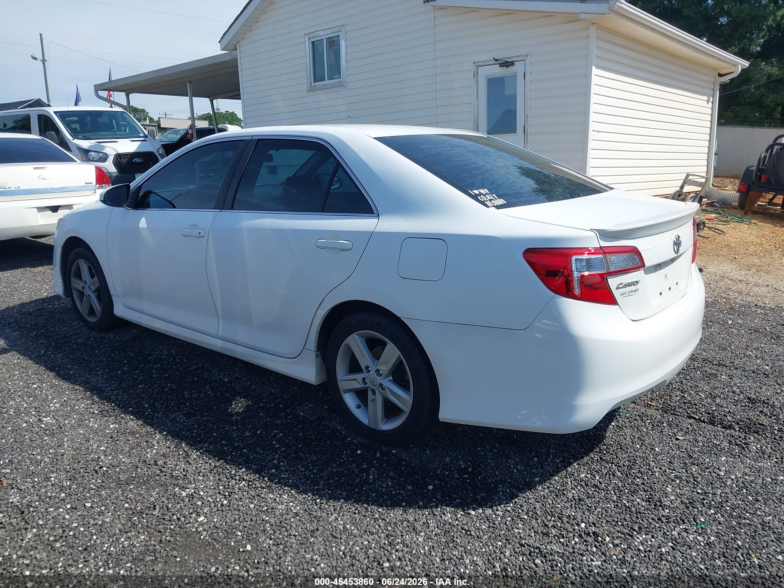 2013 Toyota Camry Se Белый vin: 4T1BF1FK0DU725792