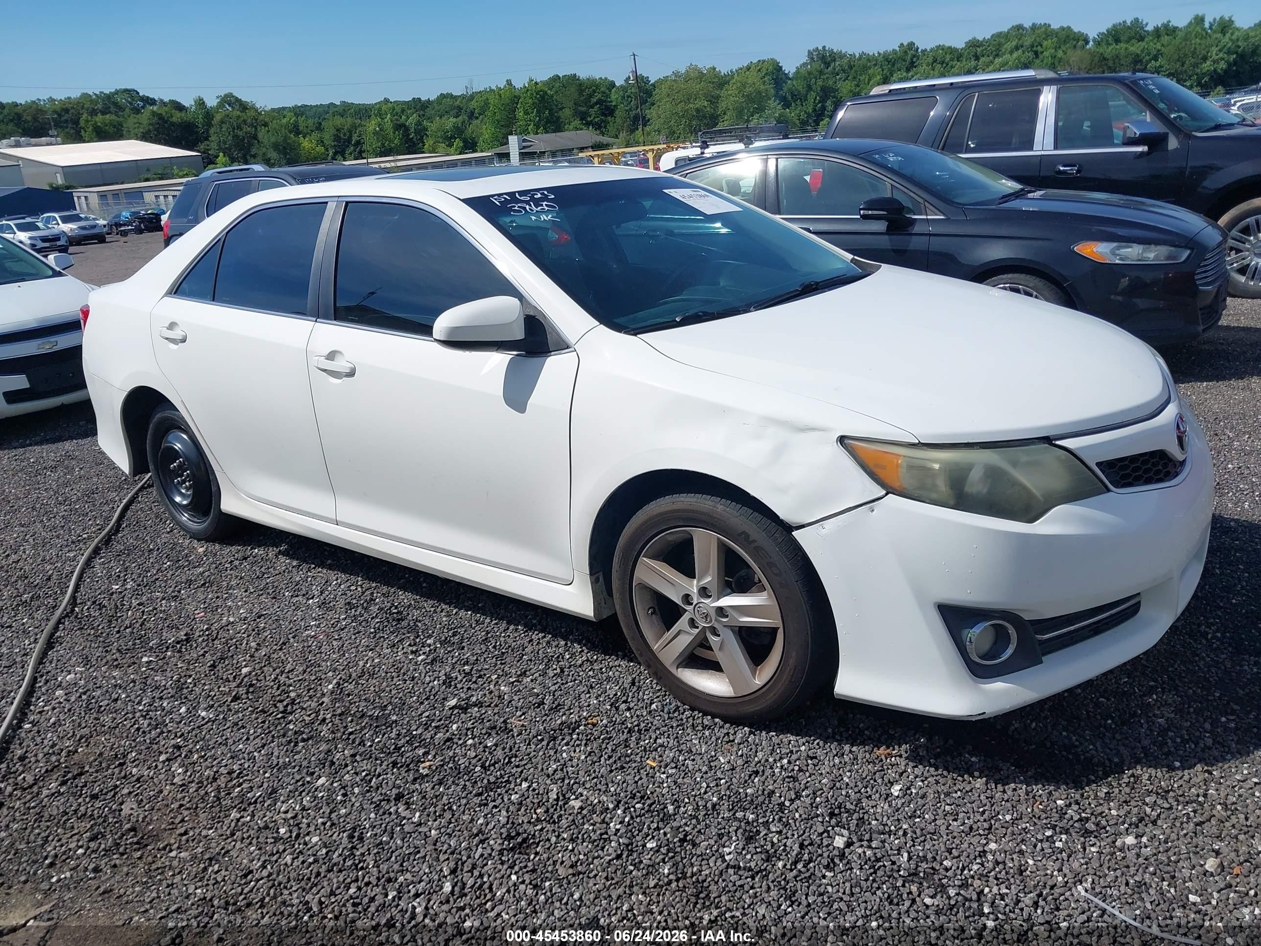 2013 Toyota Camry Se Белый vin: 4T1BF1FK0DU725792