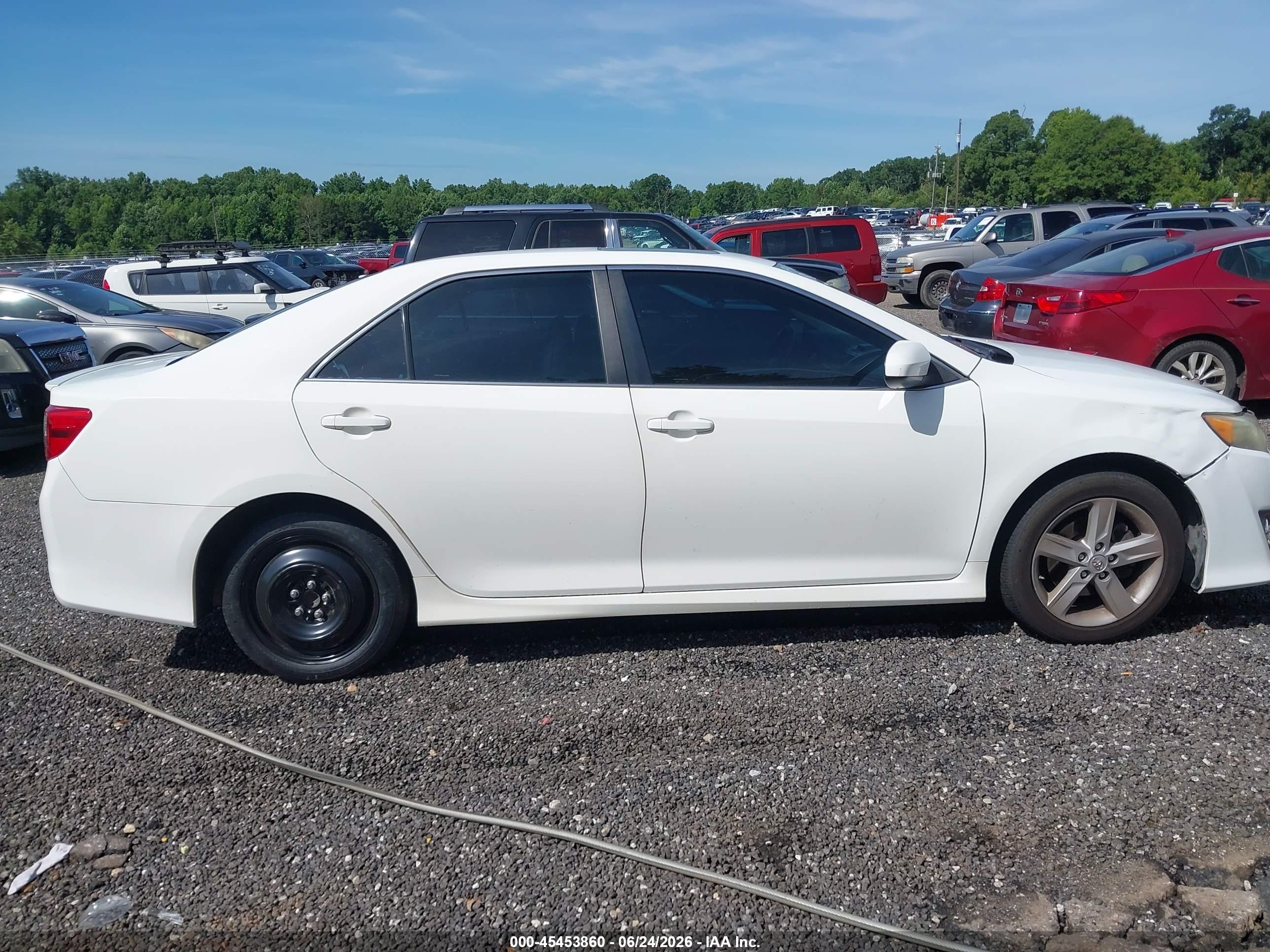 2013 Toyota Camry Se Белый vin: 4T1BF1FK0DU725792