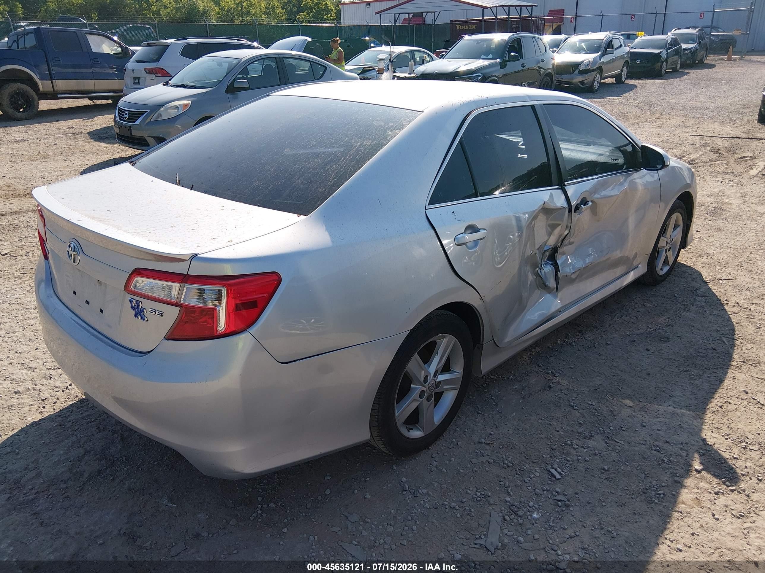 2014 Toyota Camry Se Silver vin: 4T1BF1FK0EU316774