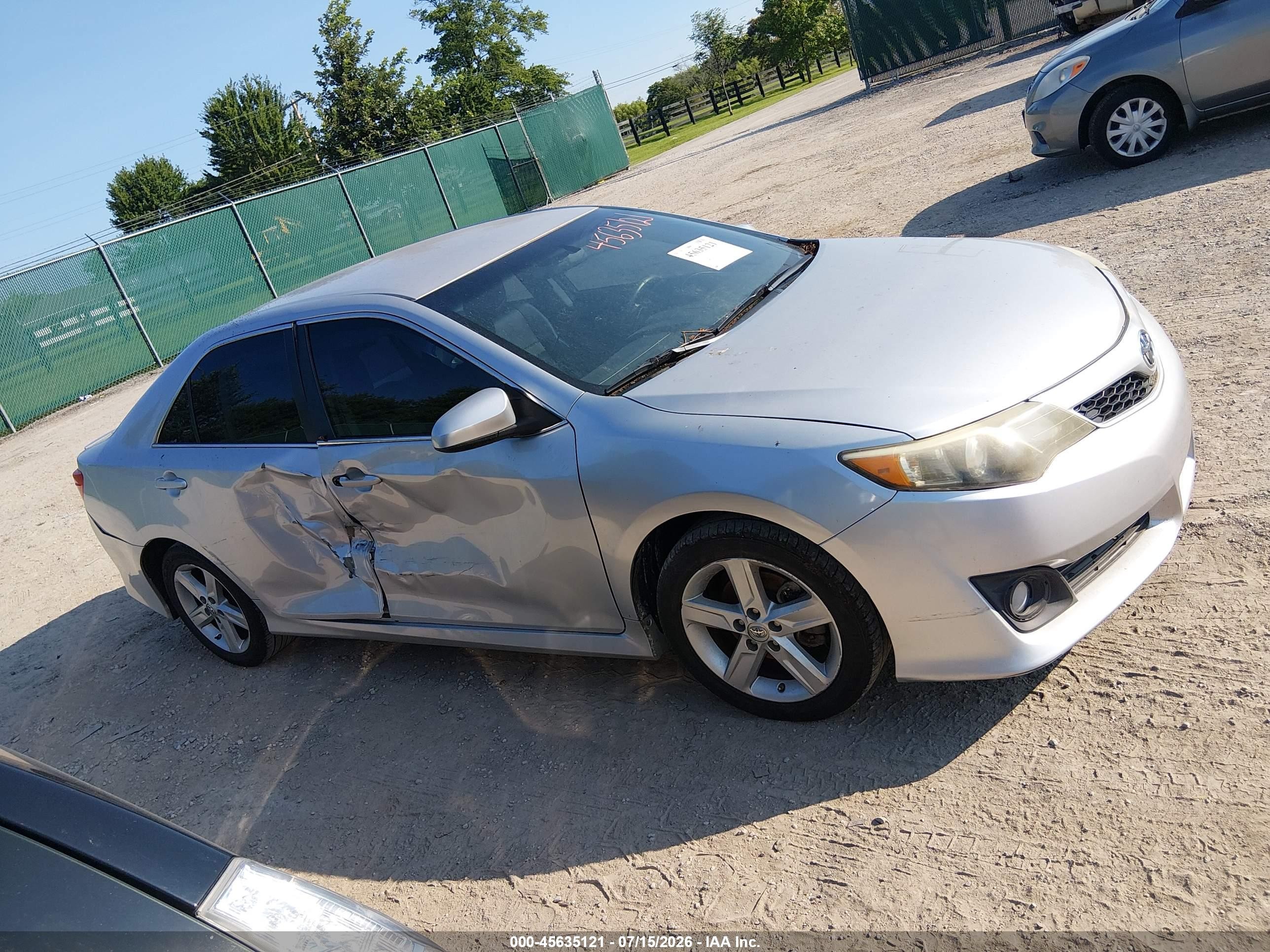 2014 Toyota Camry Se Silver vin: 4T1BF1FK0EU316774