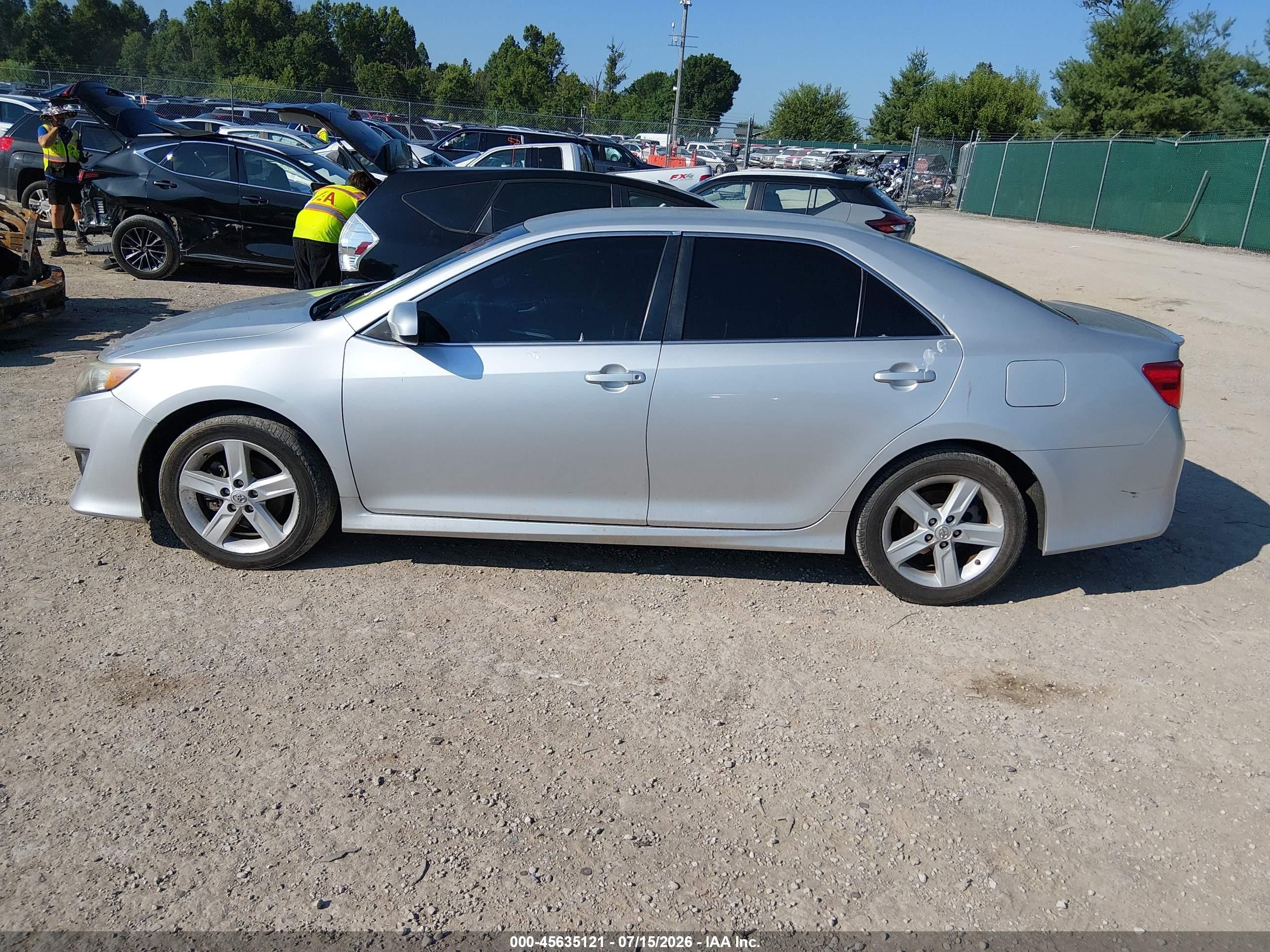 2014 Toyota Camry Se Silver vin: 4T1BF1FK0EU316774