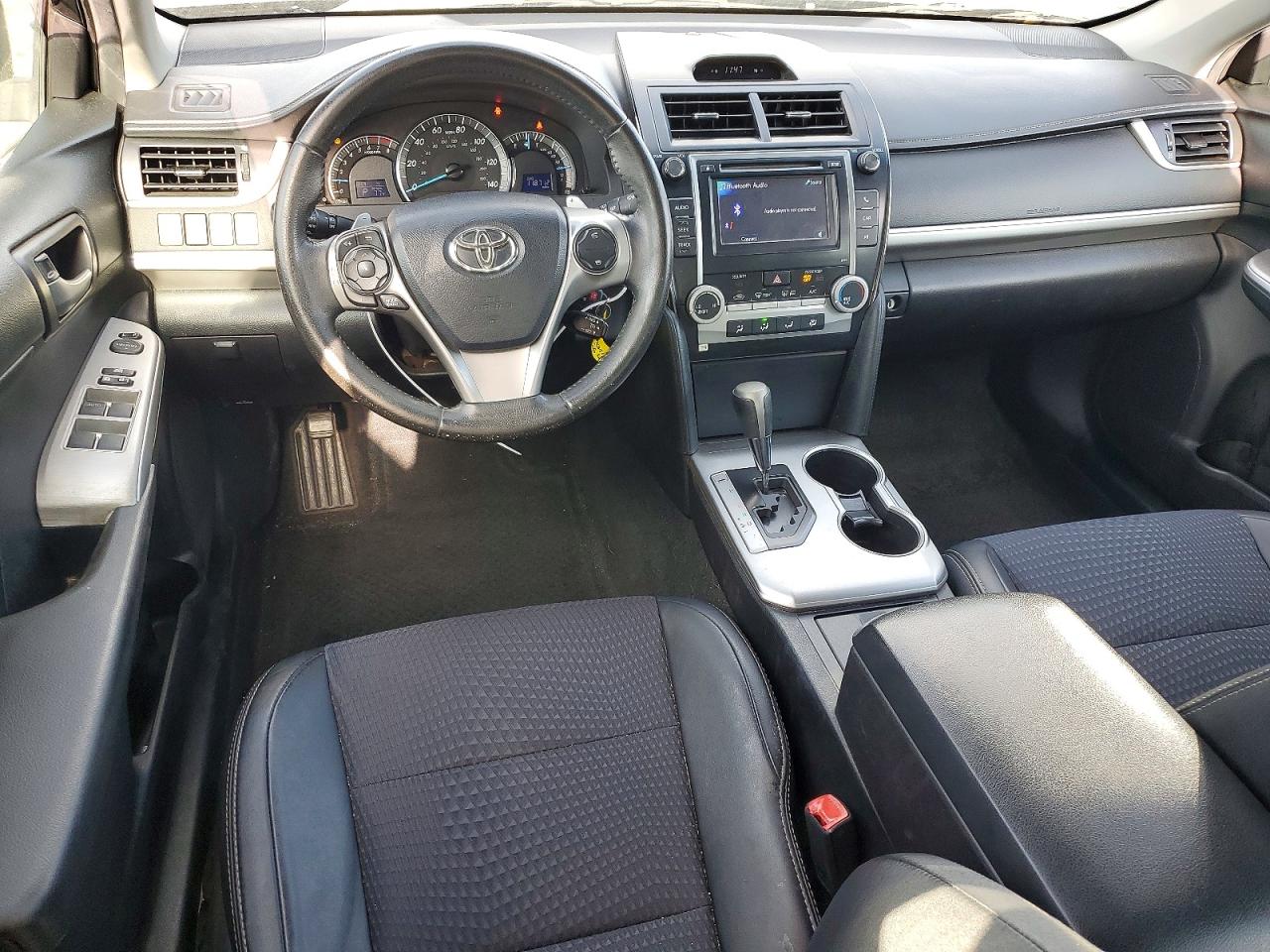2014 Toyota Camry Se Blue vin: 4T1BF1FK0EU320839