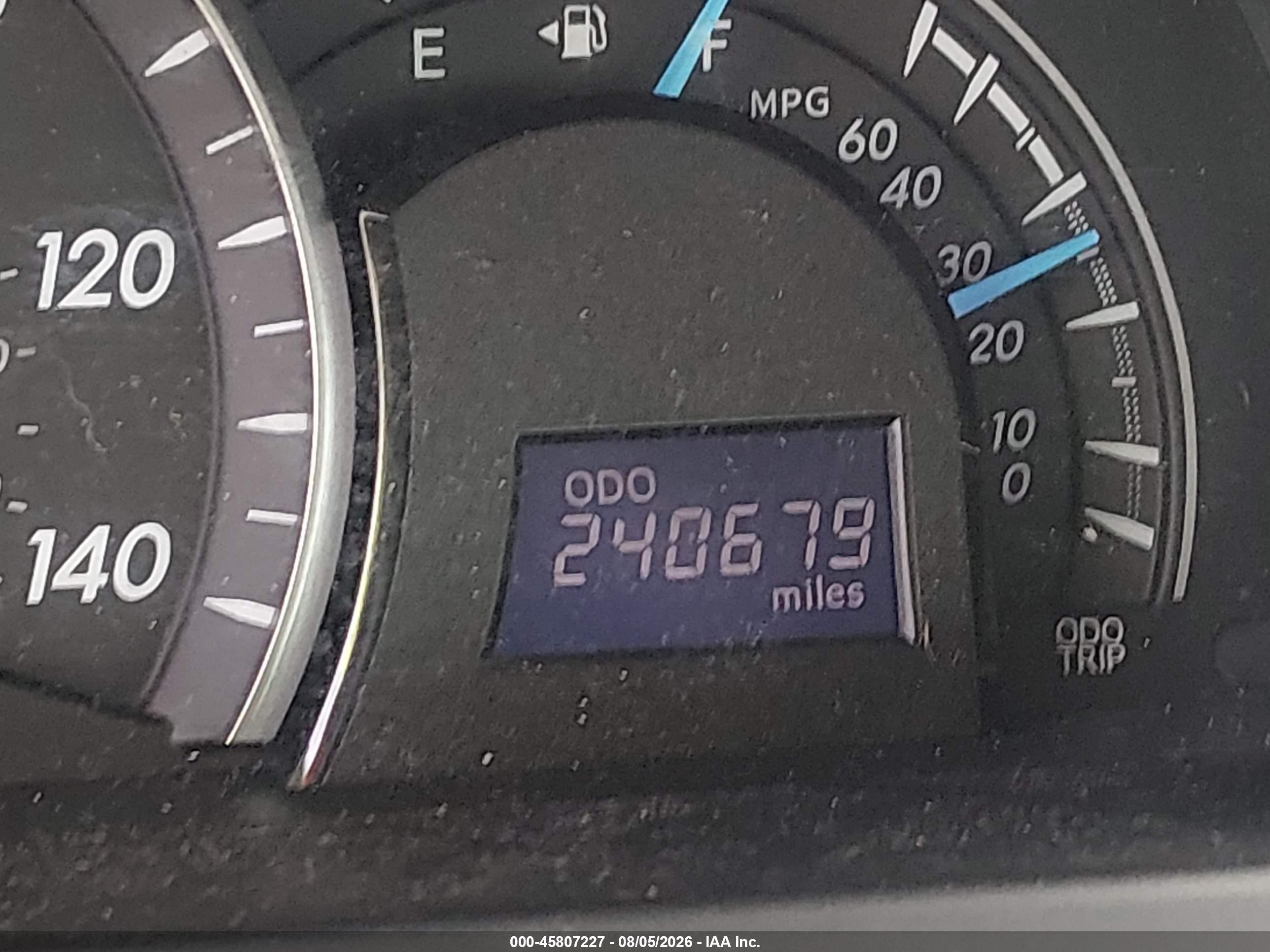 2014 Toyota Camry Le Gray vin: 4T1BF1FK0EU321571