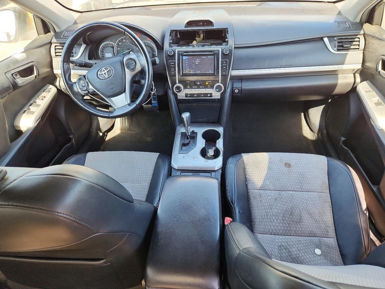 2014 Toyota Camry Silver vin: 4T1BF1FK0EU325426