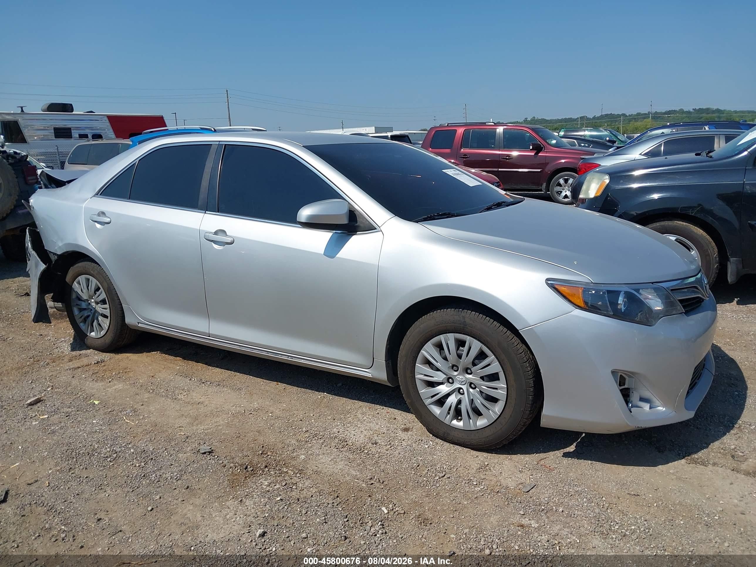 2014 Toyota Camry Le Silver vin: 4T1BF1FK0EU339083