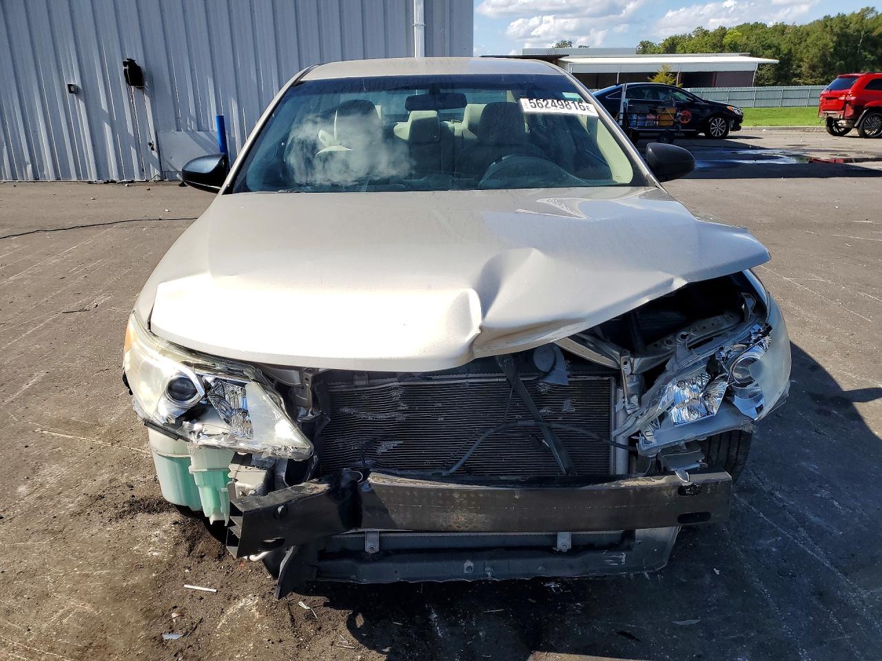 2014 Toyota Camry Le Gold vin: 4T1BF1FK0EU339665