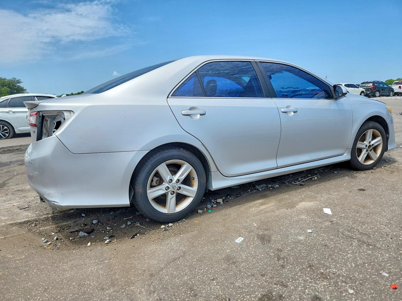 2014 Toyota Camry Se Silver vin: 4T1BF1FK0EU339696