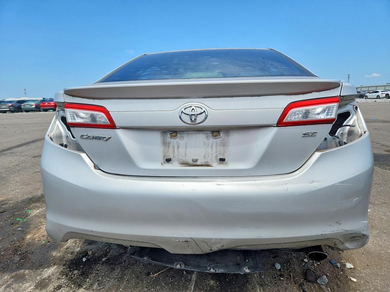 2014 Toyota Camry Se Silver vin: 4T1BF1FK0EU339696