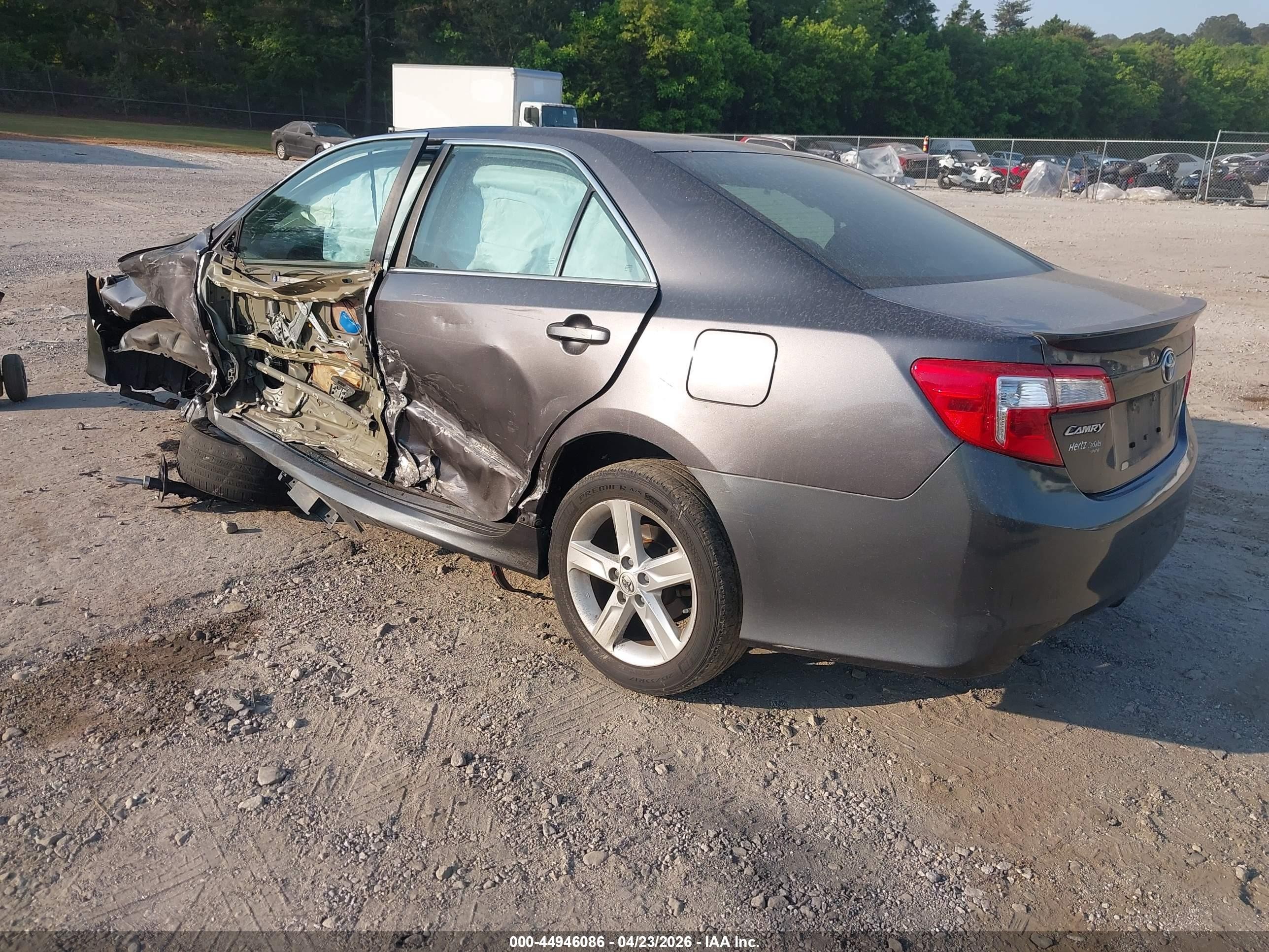 2014 Toyota Camry Se Gray vin: 4T1BF1FK0EU344929