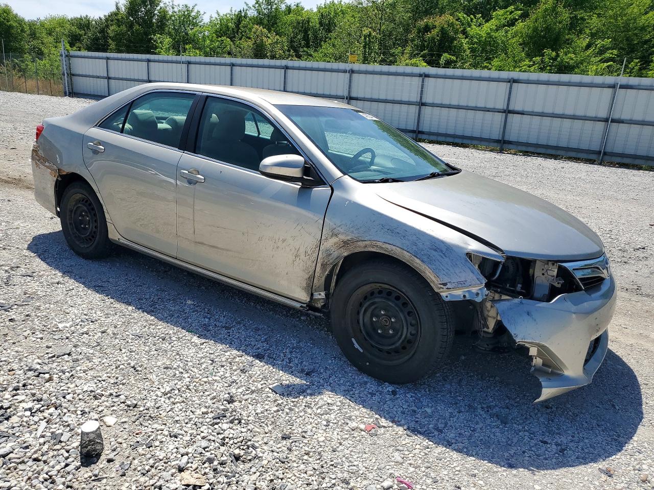 2014 Toyota Camry Le Silver vin: 4T1BF1FK0EU354828