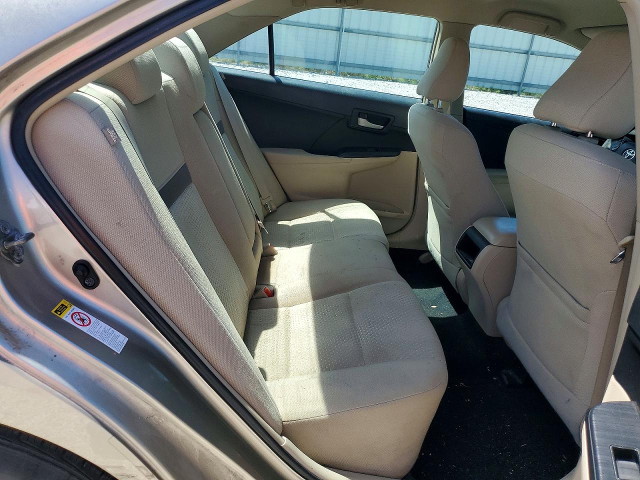 2014 Toyota Camry Le Silver vin: 4T1BF1FK0EU354828