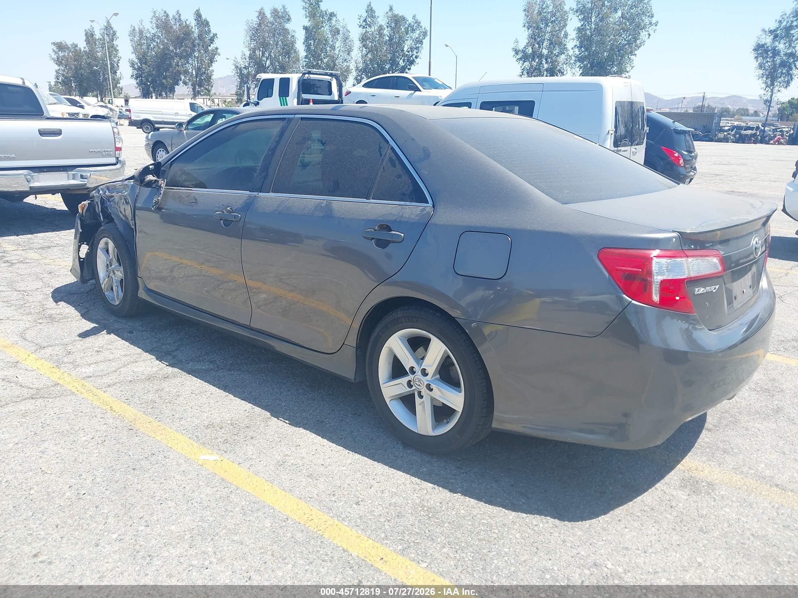 2014 Toyota Camry Se Gray vin: 4T1BF1FK0EU365750