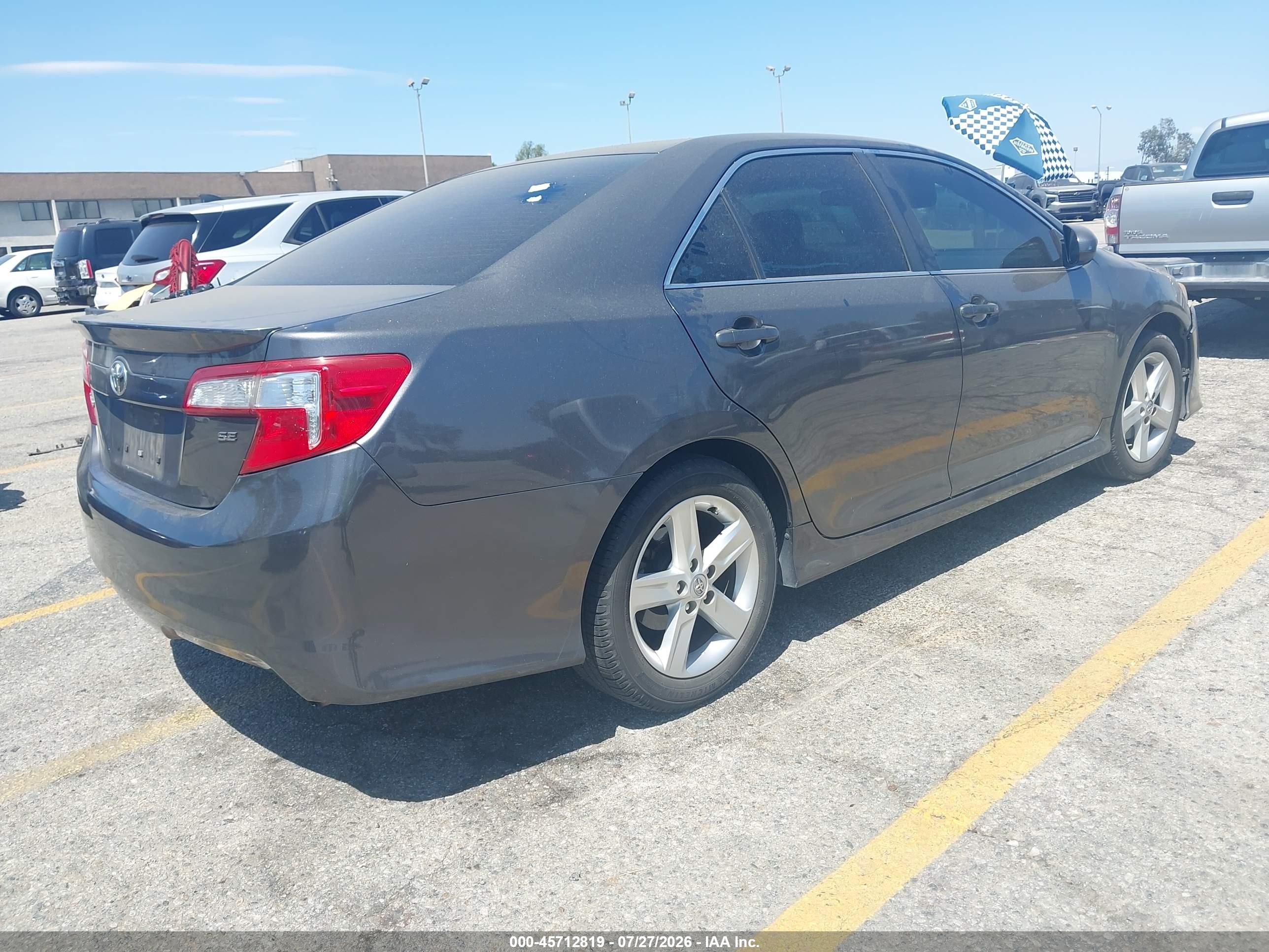 2014 Toyota Camry Se Gray vin: 4T1BF1FK0EU365750