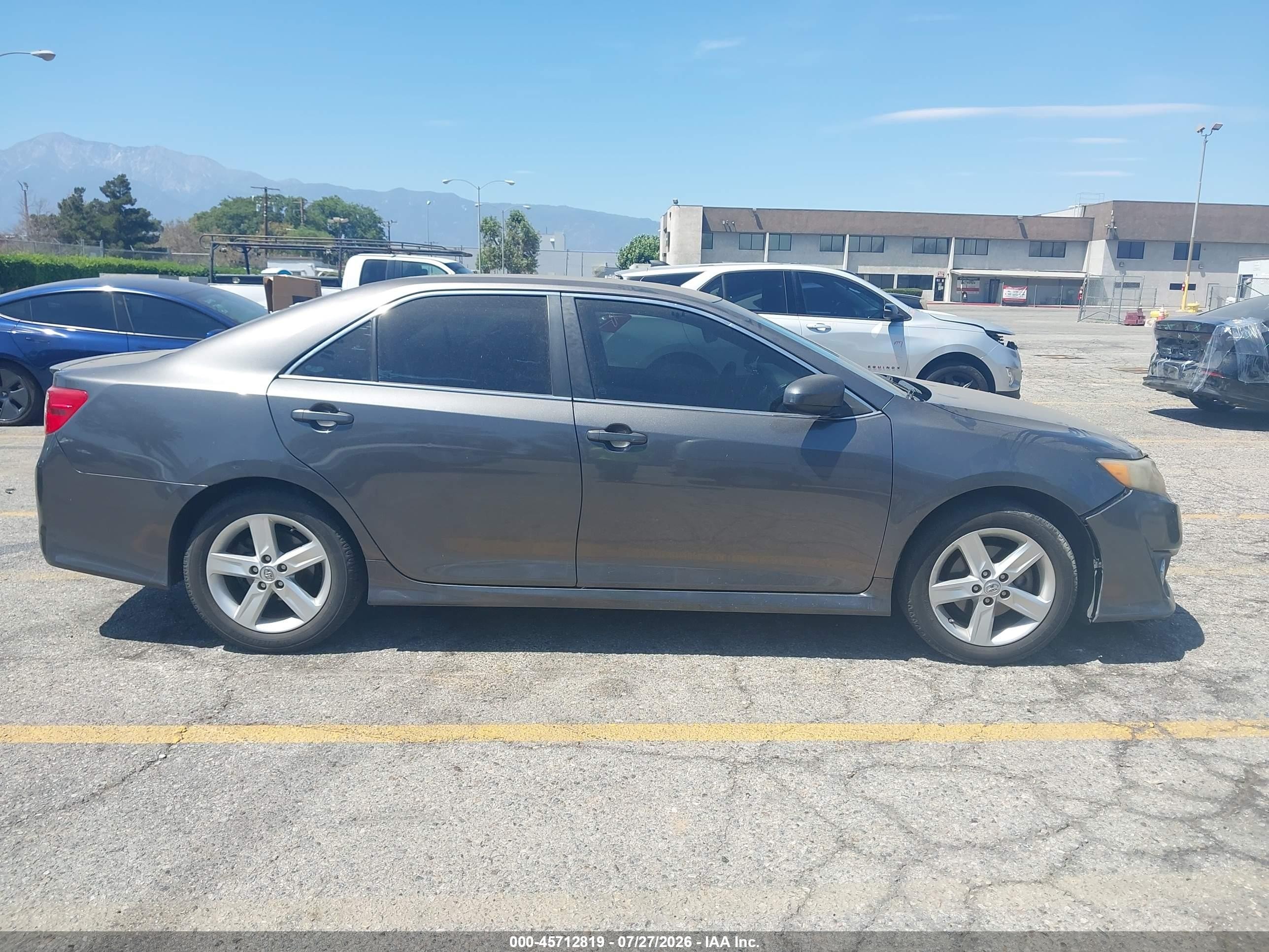 2014 Toyota Camry Se Gray vin: 4T1BF1FK0EU365750