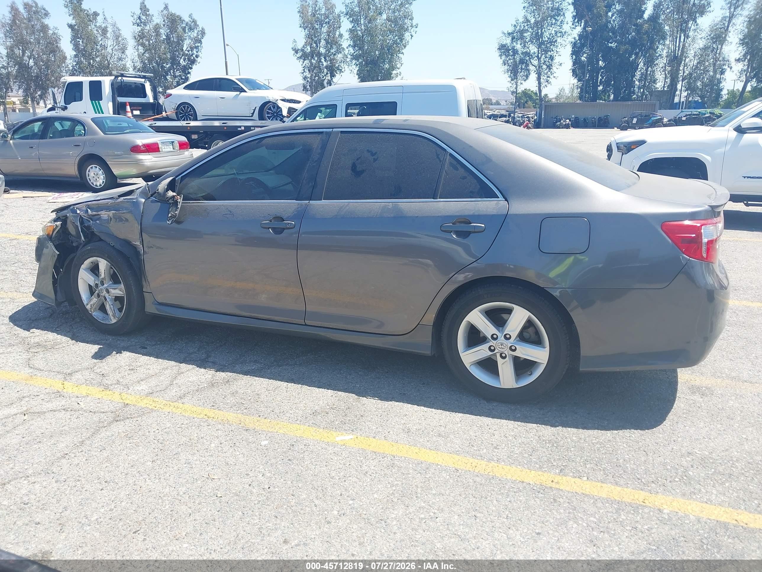2014 Toyota Camry Se Gray vin: 4T1BF1FK0EU365750