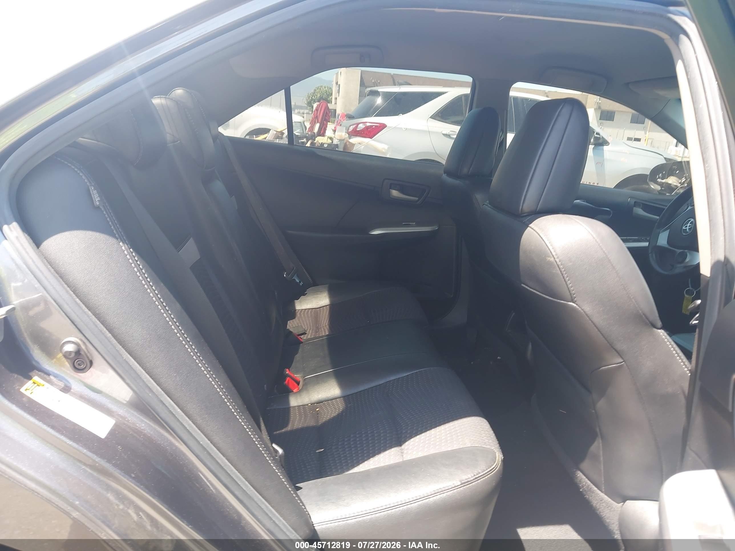 2014 Toyota Camry Se Gray vin: 4T1BF1FK0EU365750