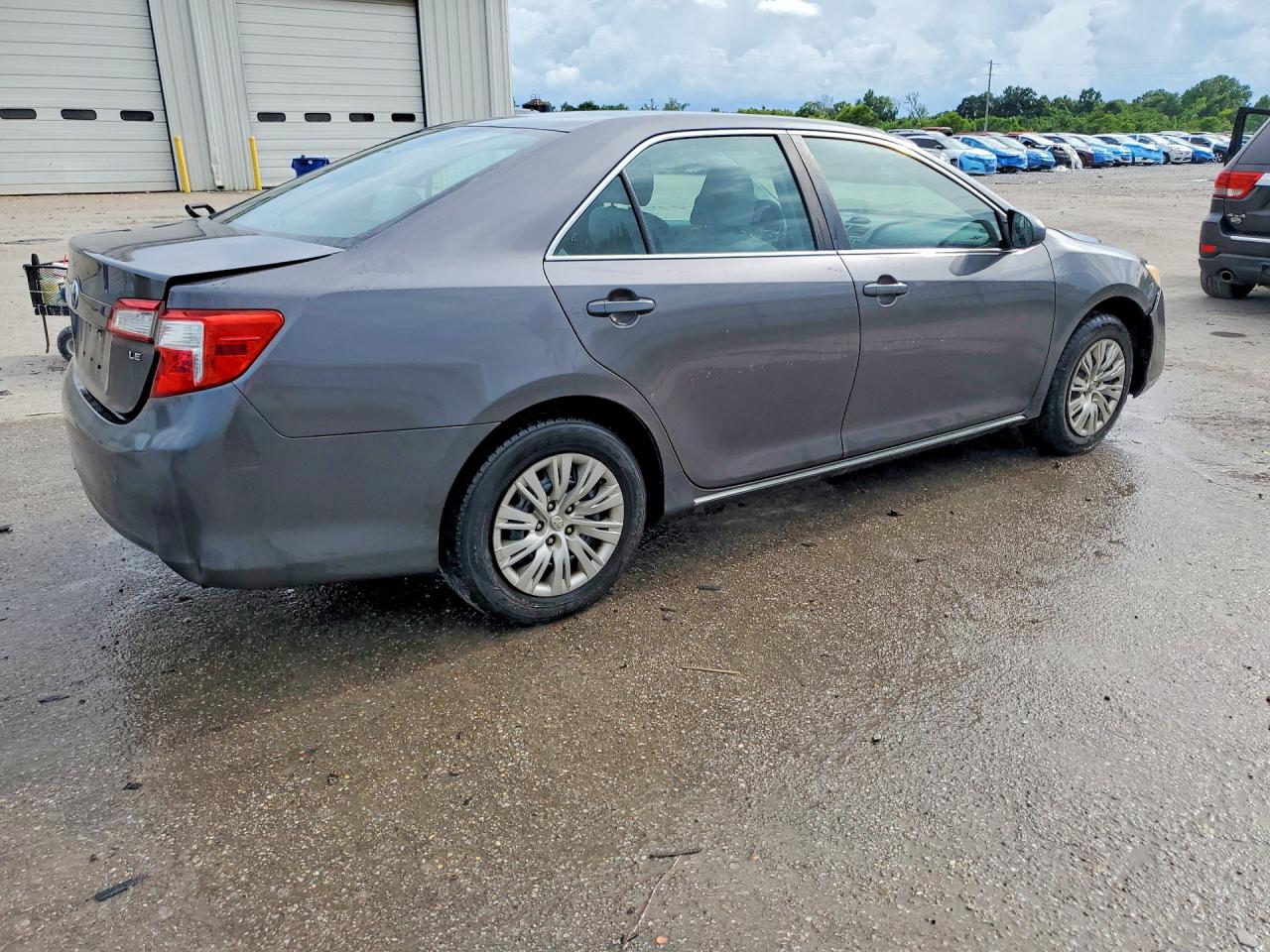 2014 Toyota Camry Le Серый vin: 4T1BF1FK0EU391684