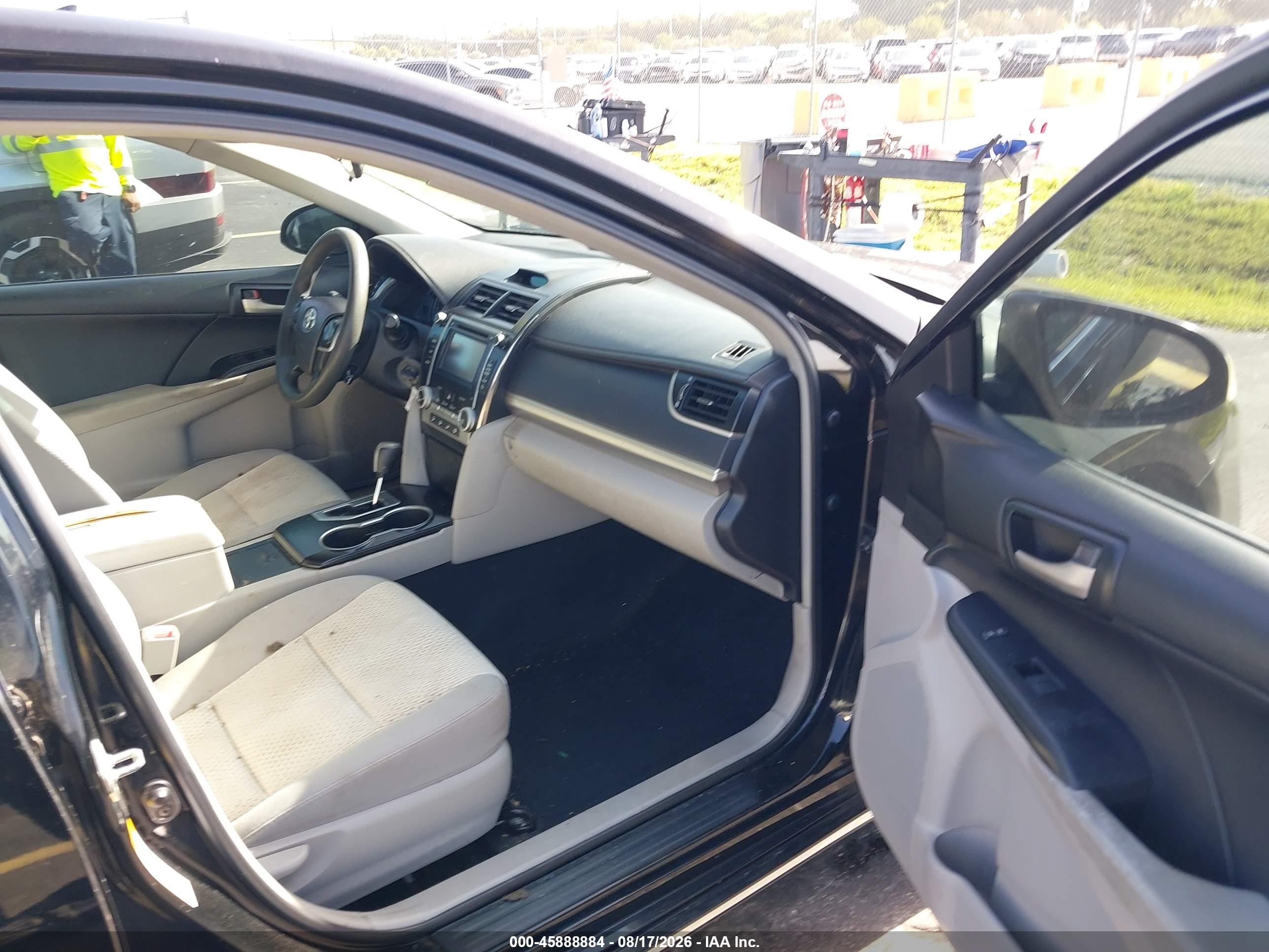 2014 Toyota Camry Le Черный vin: 4T1BF1FK0EU425915