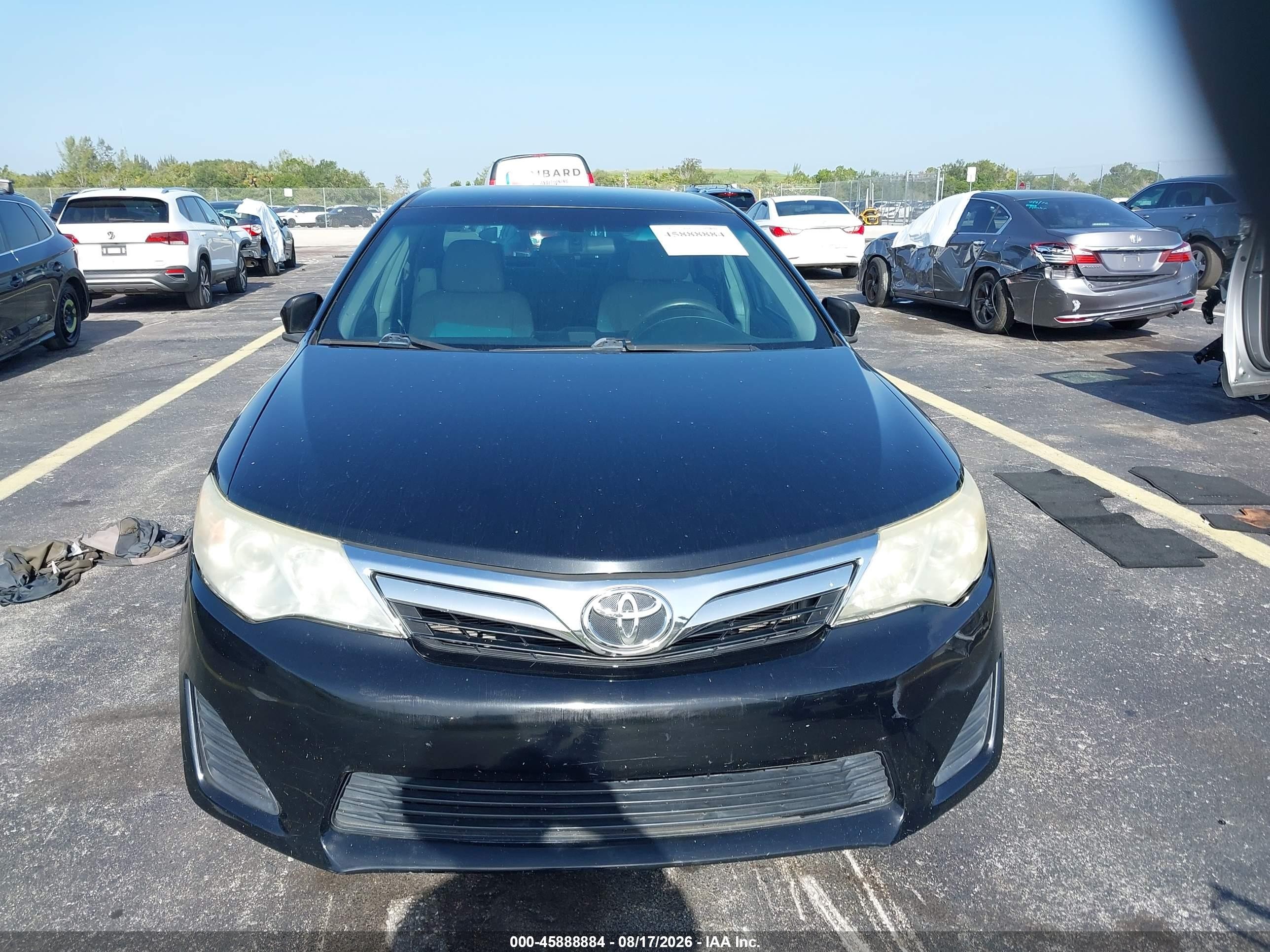 2014 Toyota Camry Le Черный vin: 4T1BF1FK0EU425915