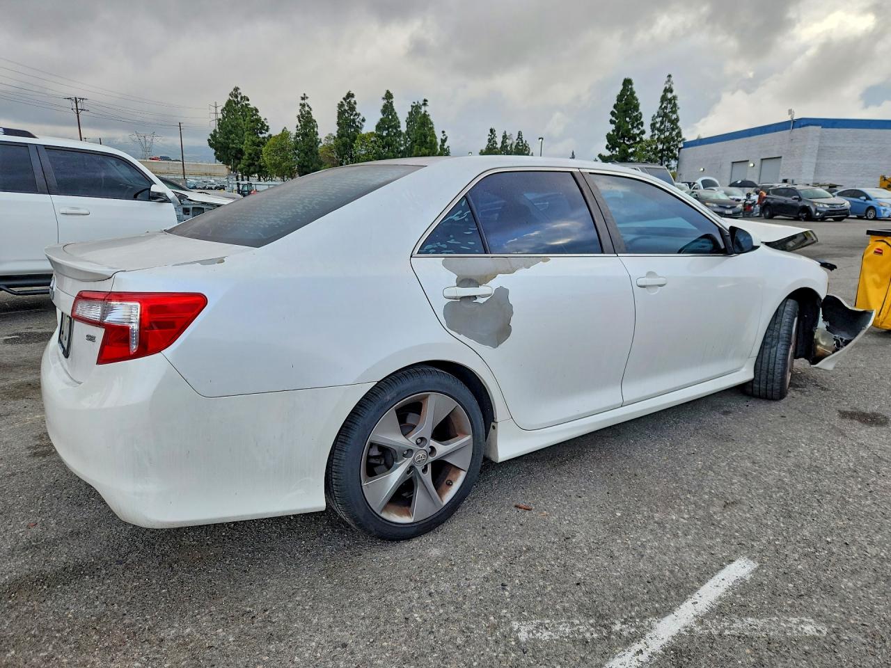 2014 Toyota Camry Se Sport White vin: 4T1BF1FK0EU434615