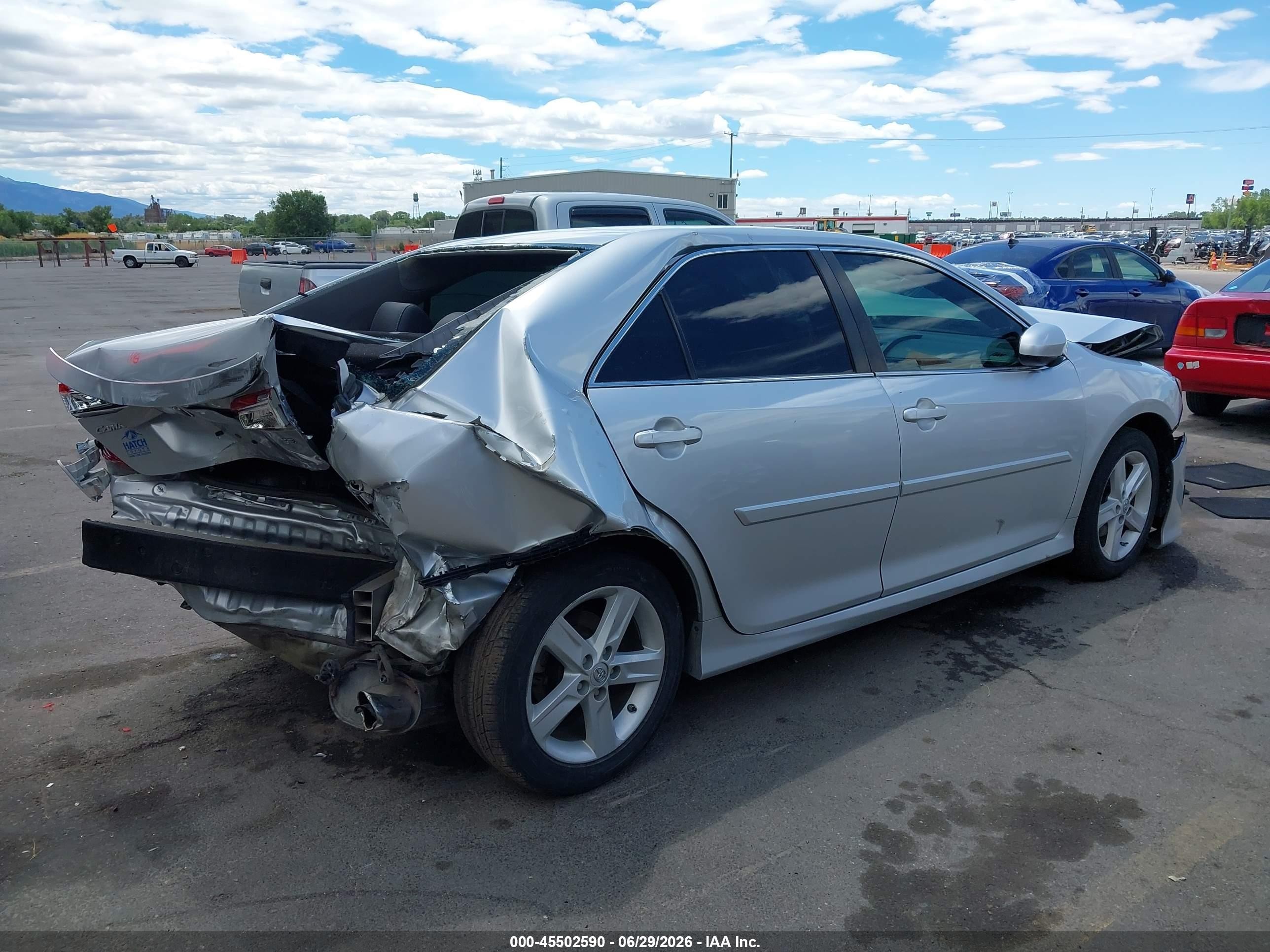 2014 Toyota Camry Se Silver vin: 4T1BF1FK0EU444741
