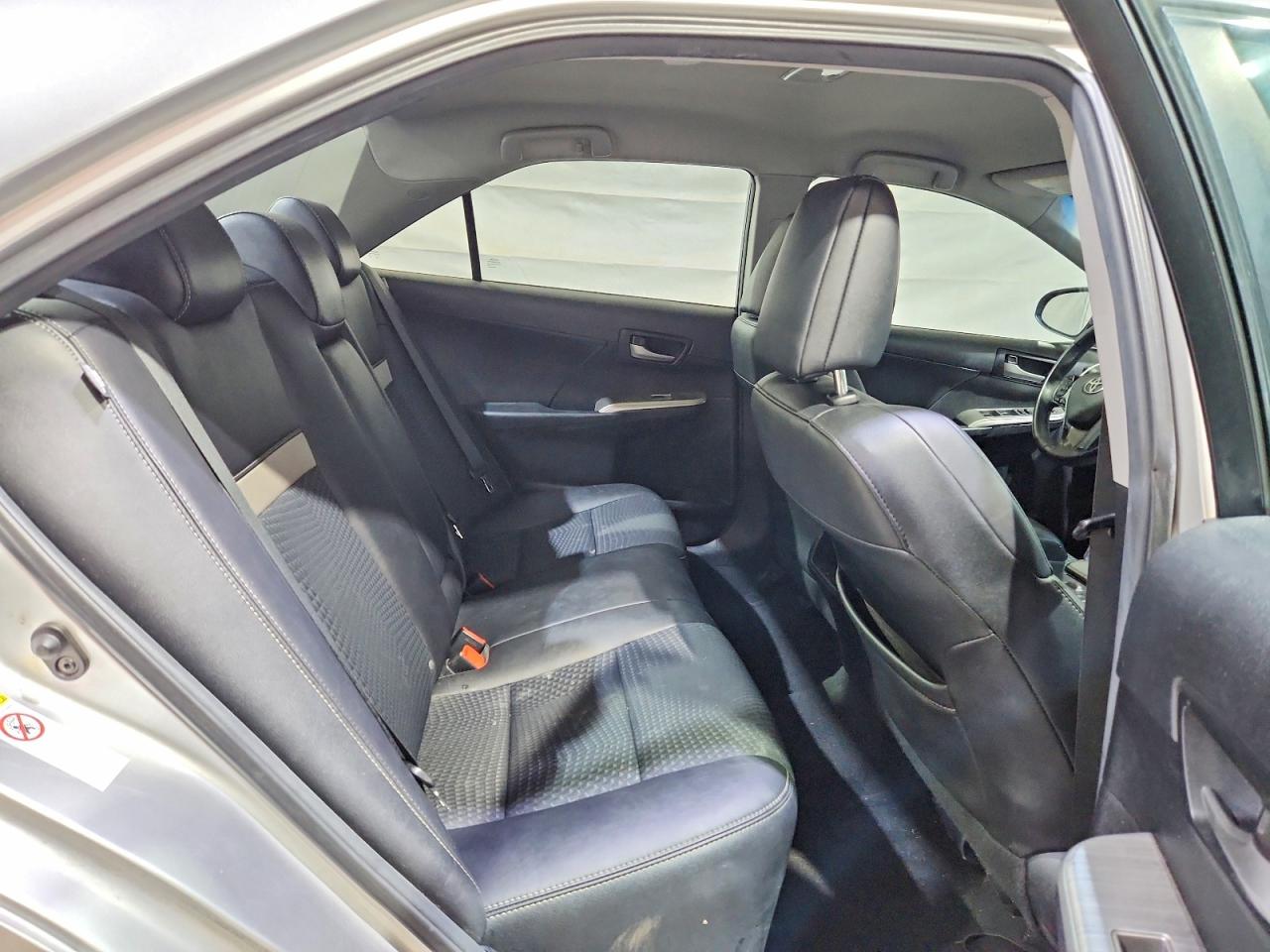 2014 Toyota Camry Se Silver vin: 4T1BF1FK0EU449518