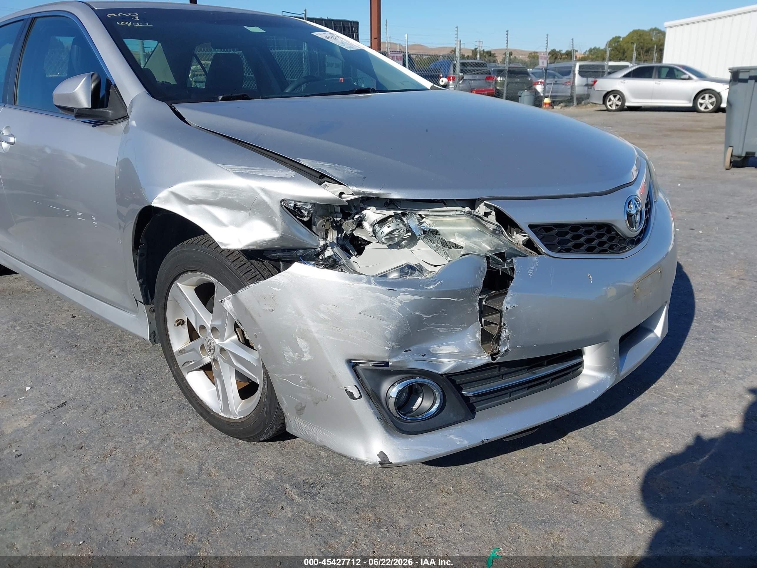 2014 Toyota Camry Se Gray vin: 4T1BF1FK0EU453522