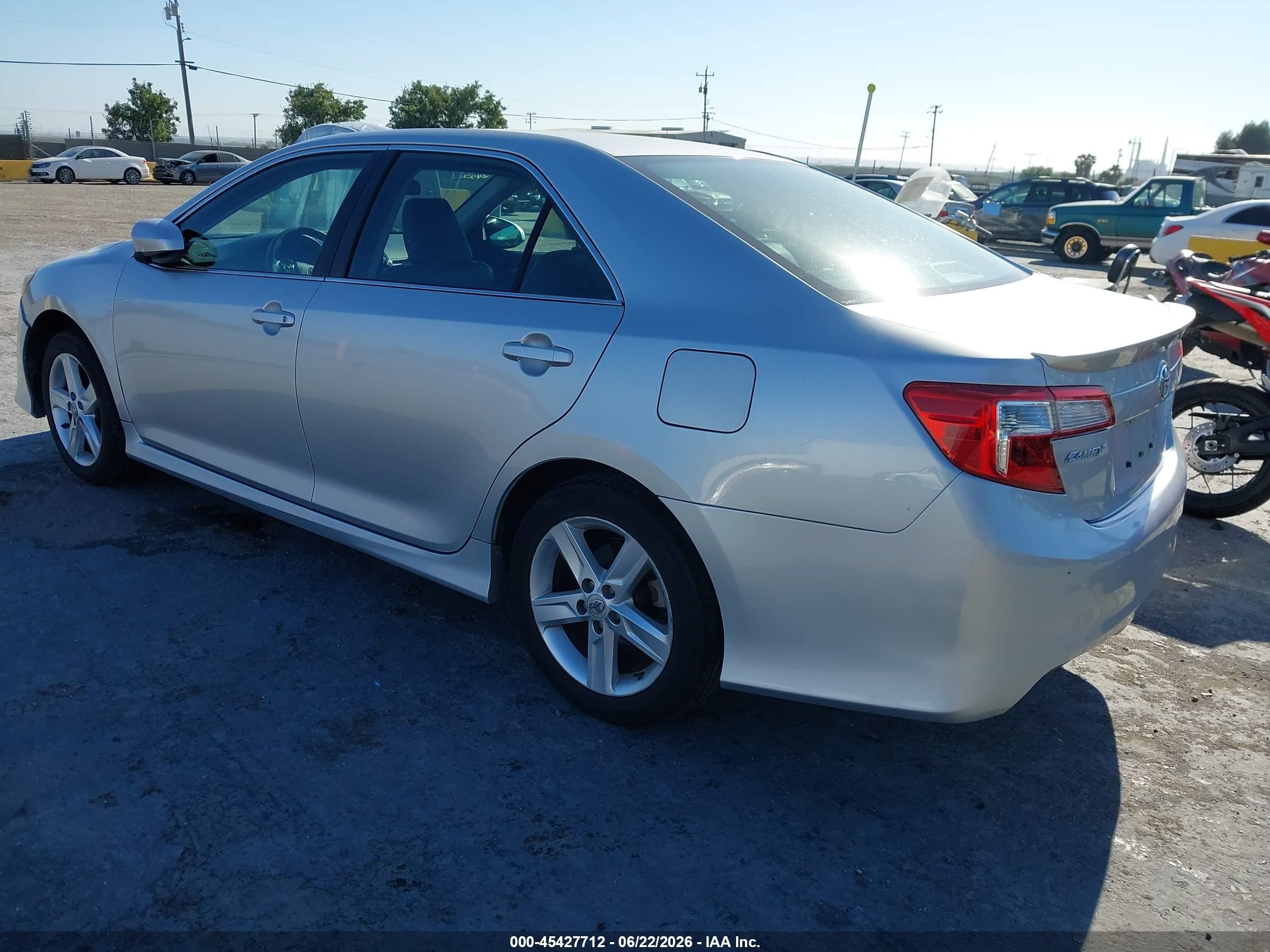 2014 Toyota Camry Se Gray vin: 4T1BF1FK0EU453522