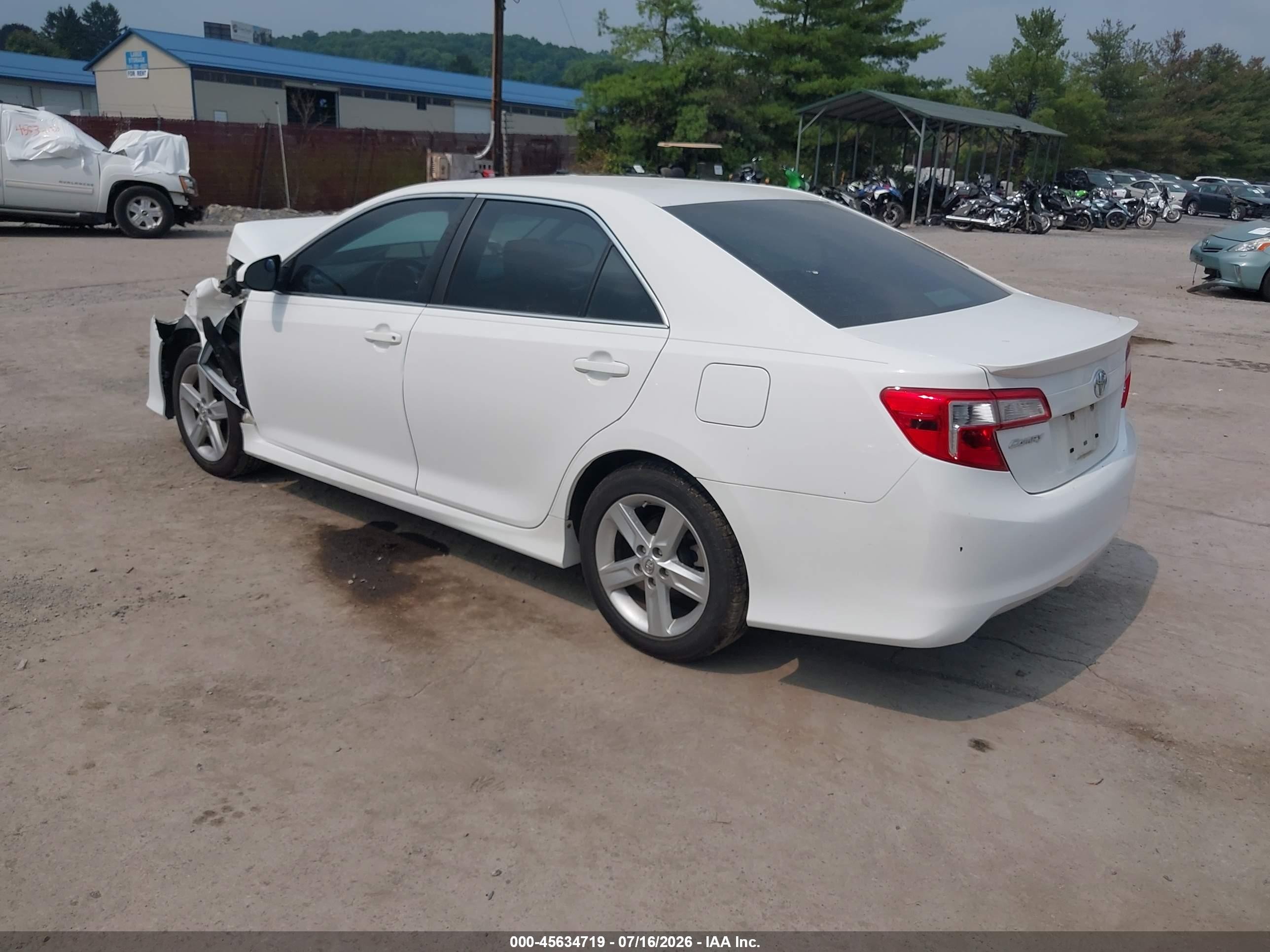 2014 Toyota Camry Se White vin: 4T1BF1FK0EU466626