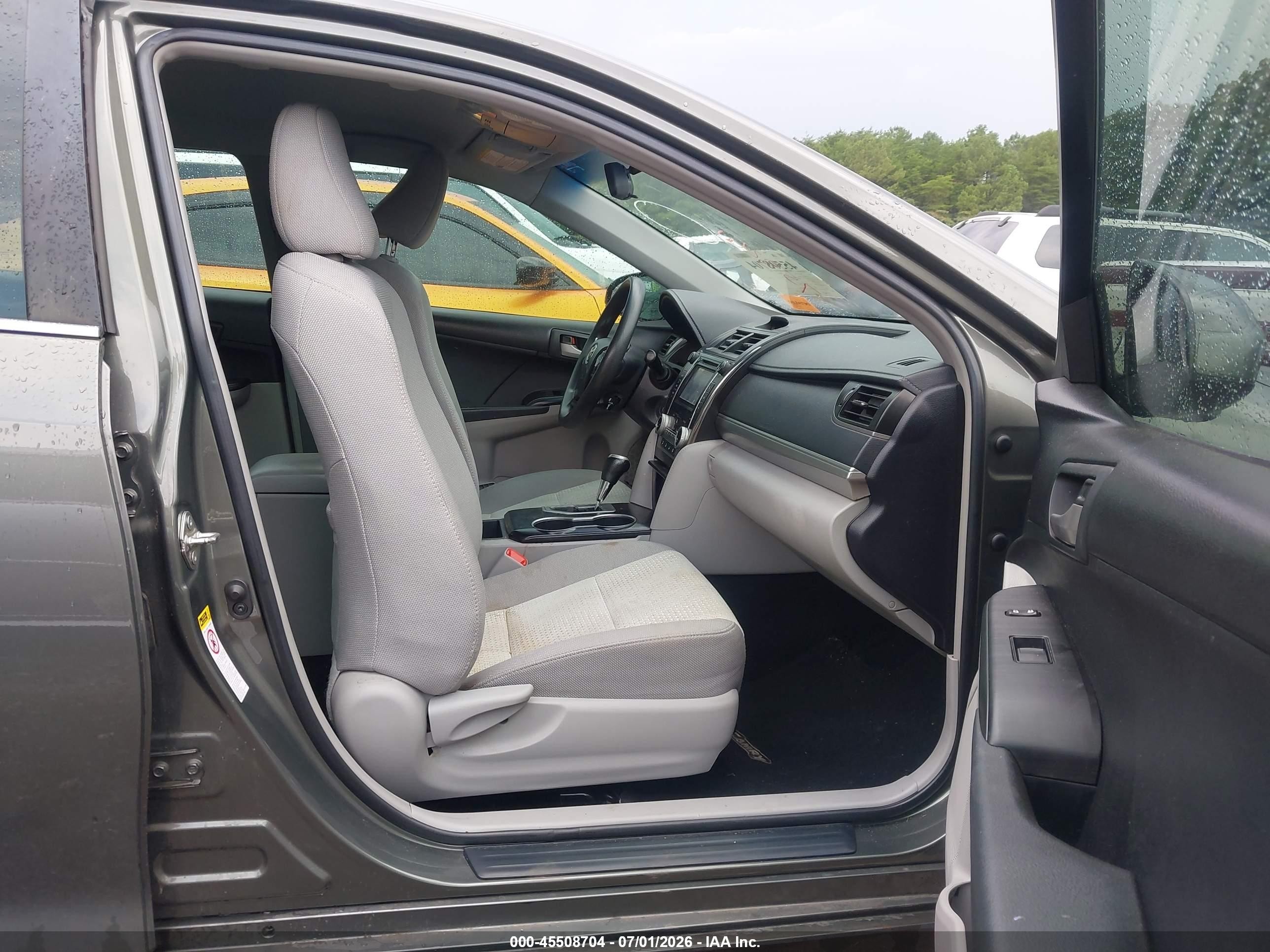 2014 Toyota Camry L Gray vin: 4T1BF1FK0EU758261