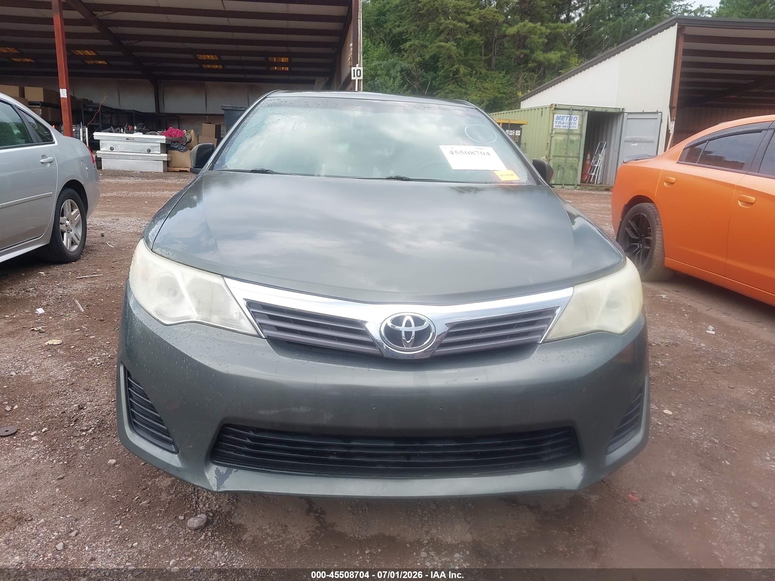 2014 Toyota Camry L Gray vin: 4T1BF1FK0EU758261