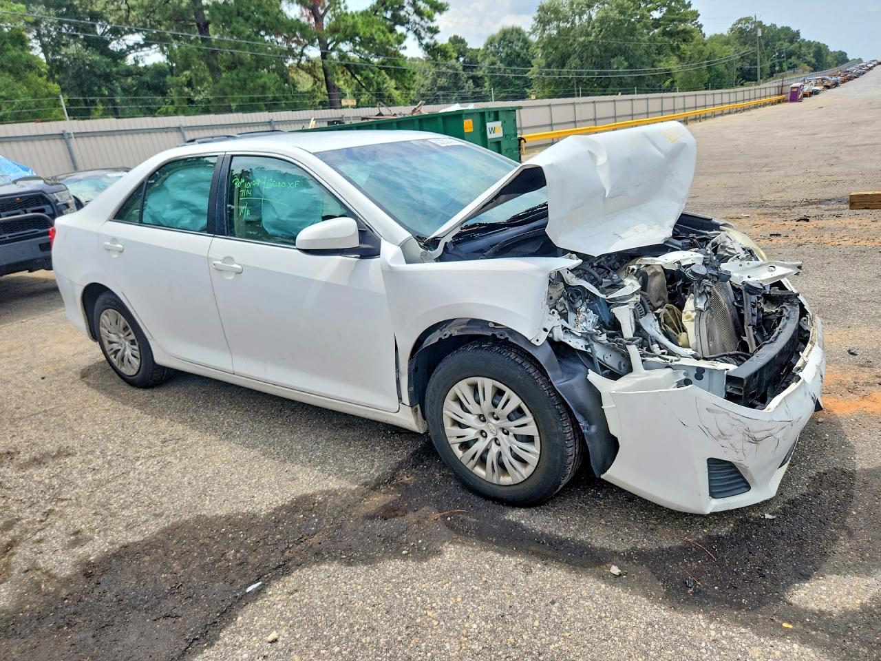 2014 Toyota Camry L White vin: 4T1BF1FK0EU762469