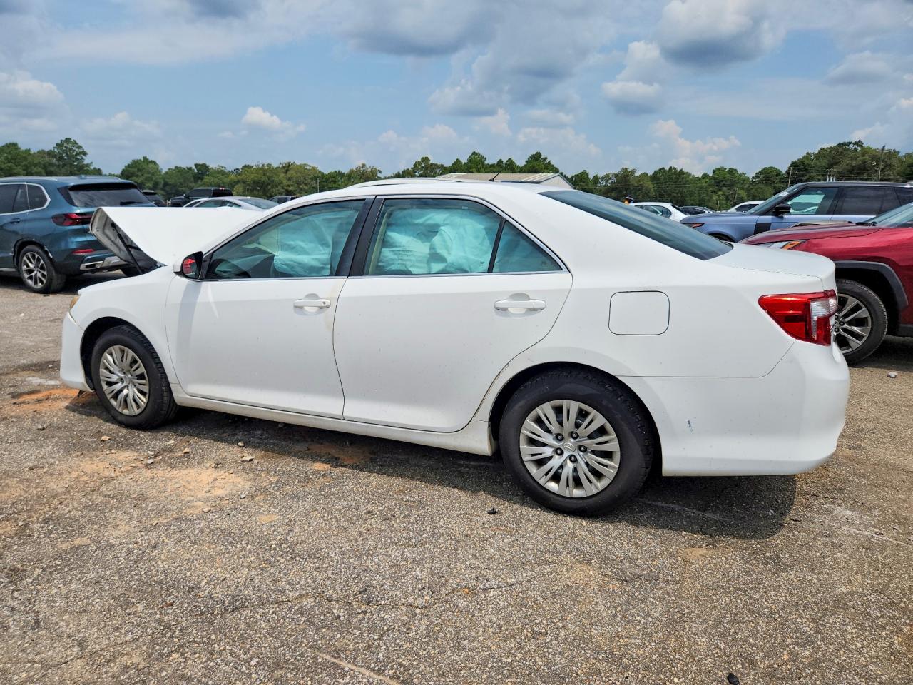 2014 Toyota Camry L White vin: 4T1BF1FK0EU762469