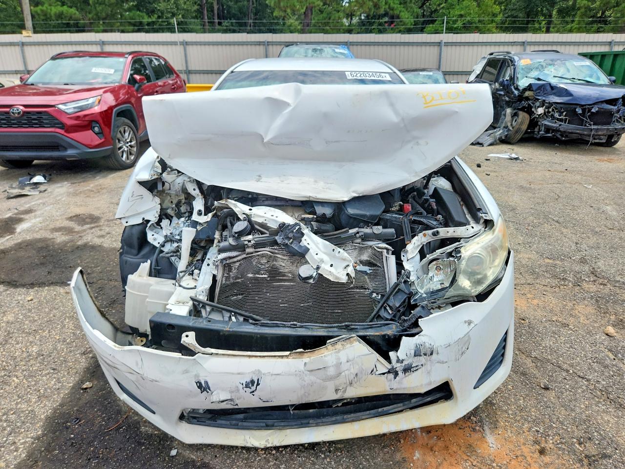 2014 Toyota Camry L White vin: 4T1BF1FK0EU762469