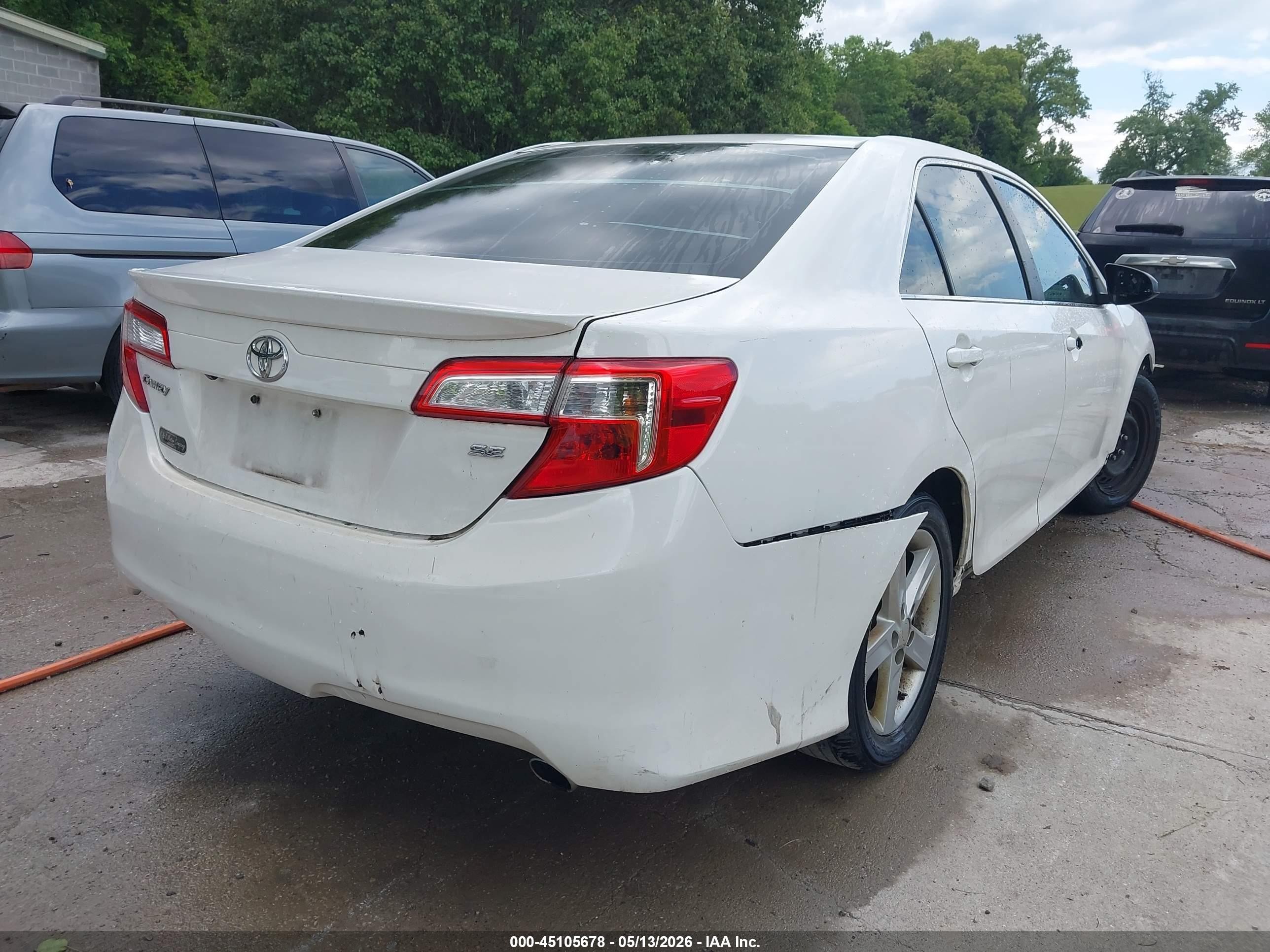 2014 Toyota Camry Se White vin: 4T1BF1FK0EU785024